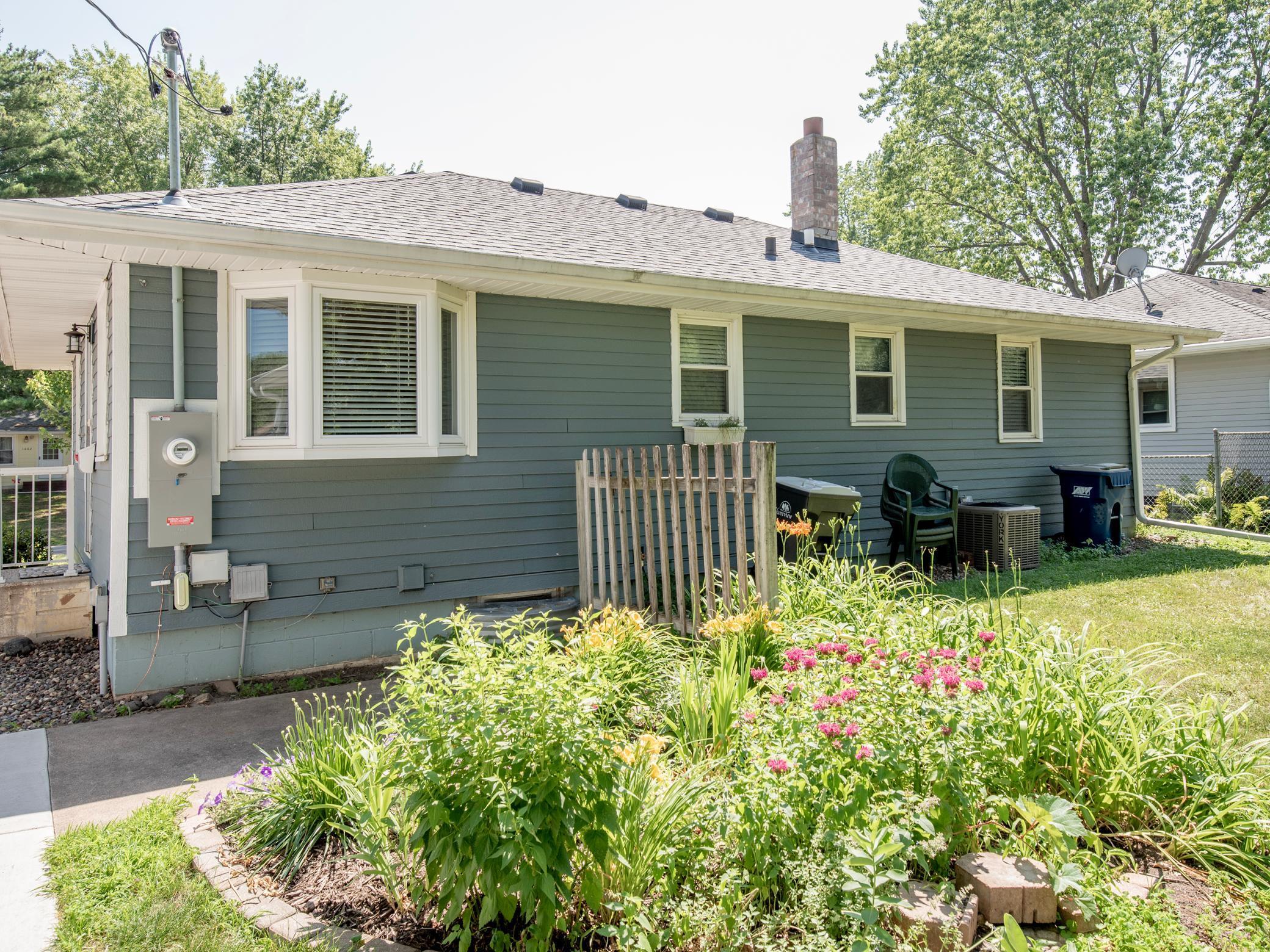 1663 Lois Drive