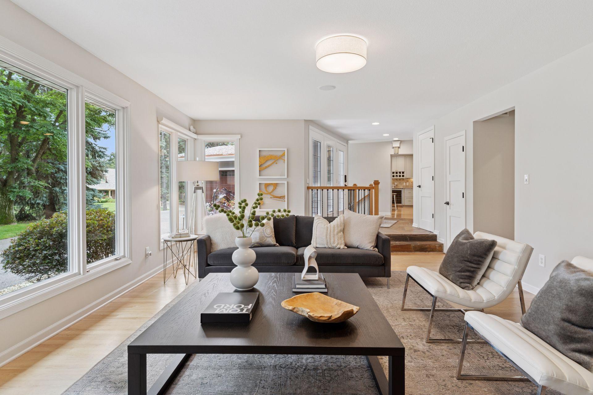 341 Westwood Drive N