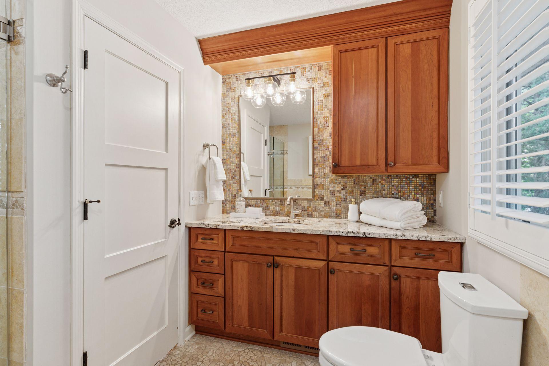 341 Westwood Drive N