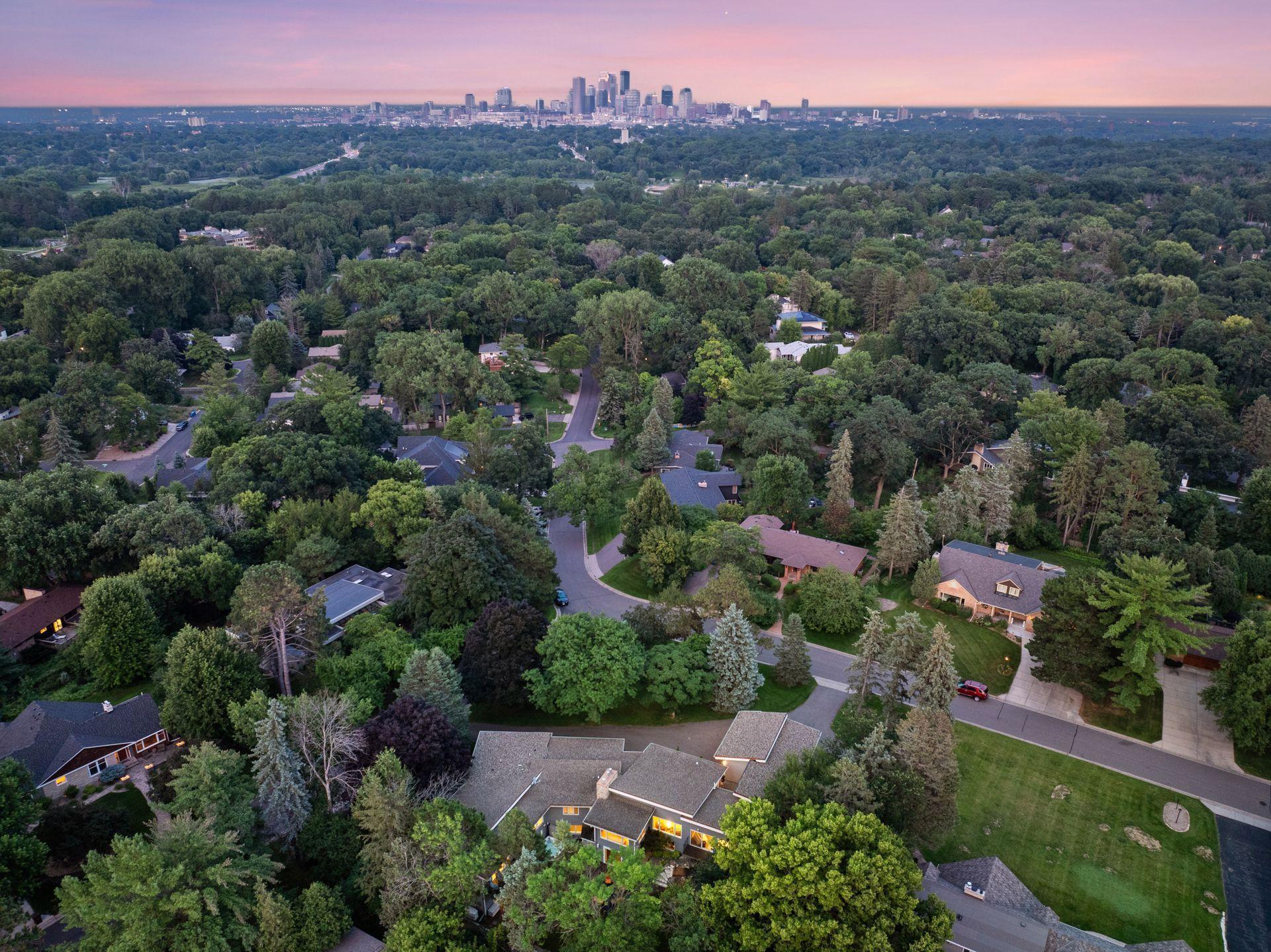 341 Westwood Drive N