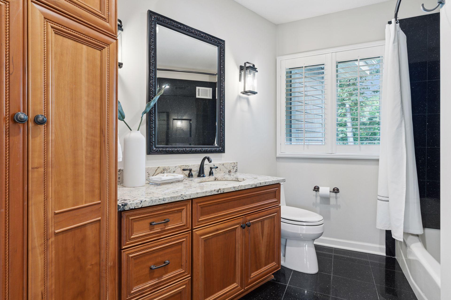 341 Westwood Drive N