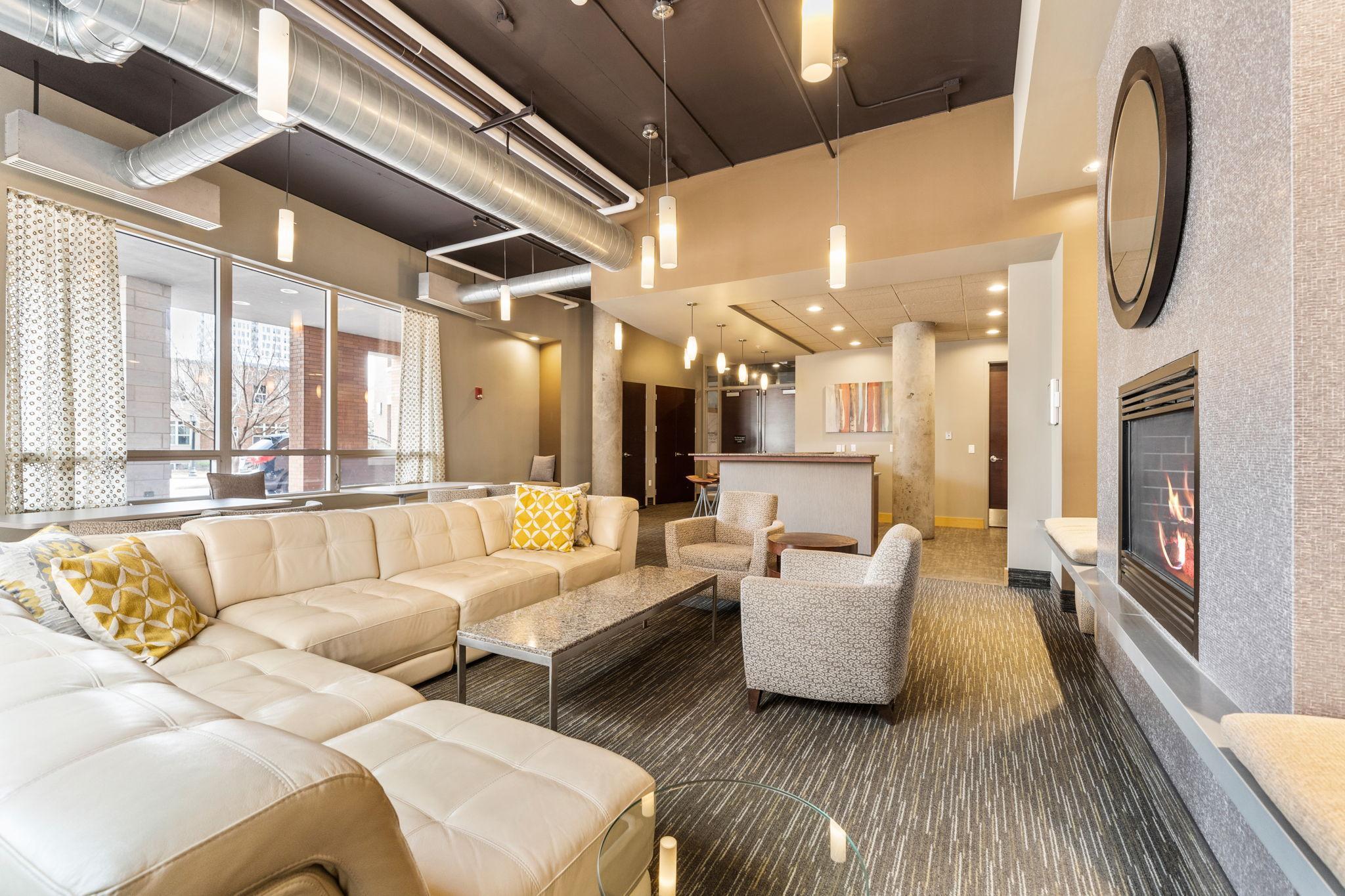 150 2nd Street NE Unit: B513