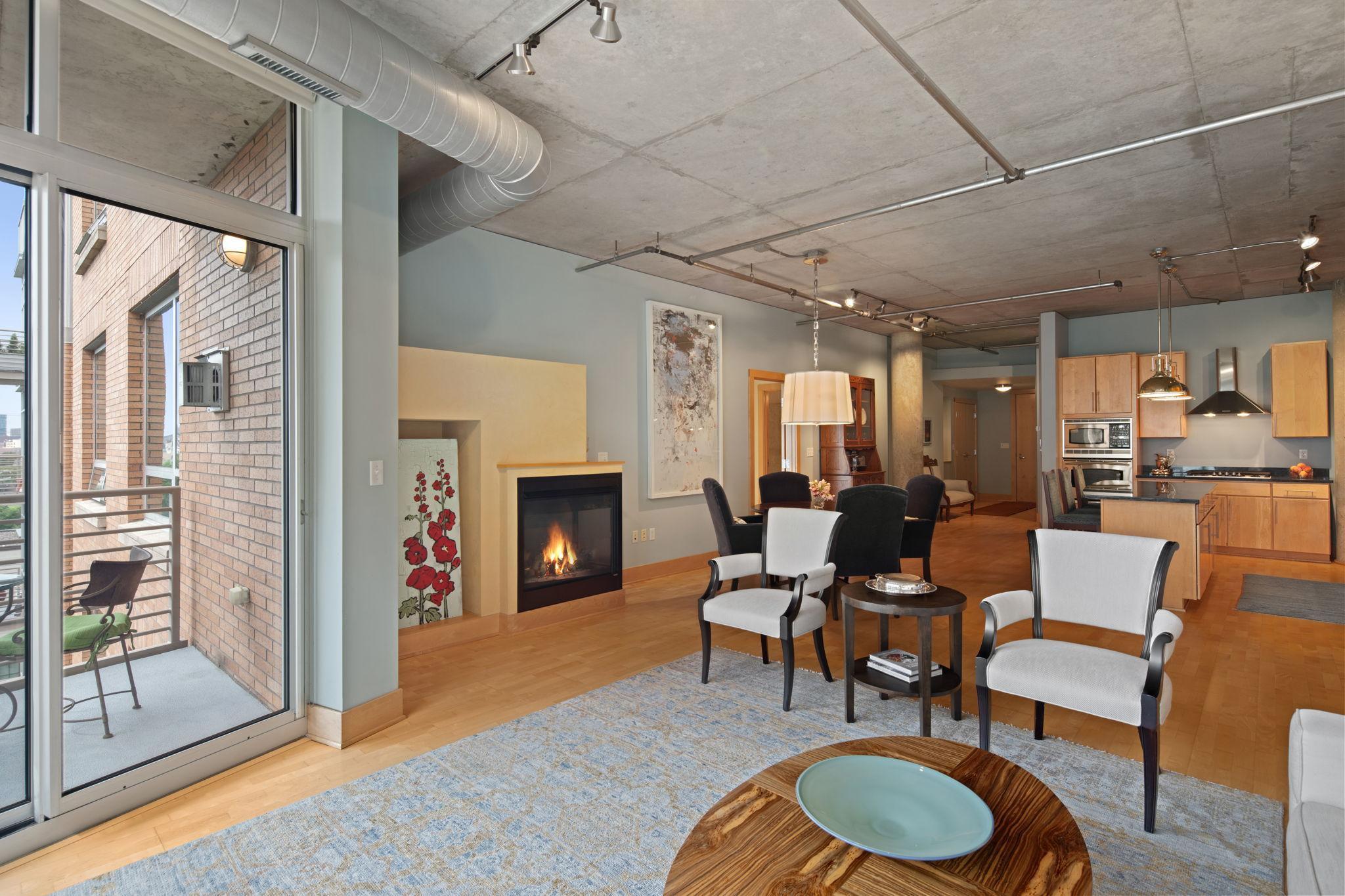 150 2nd Street NE Unit: B513