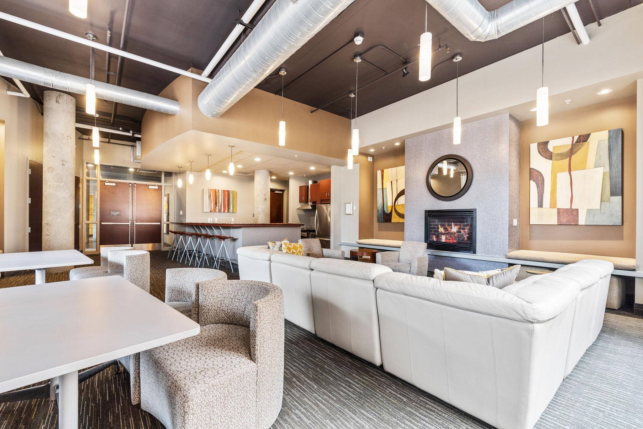 150 2nd Street NE Unit: B513