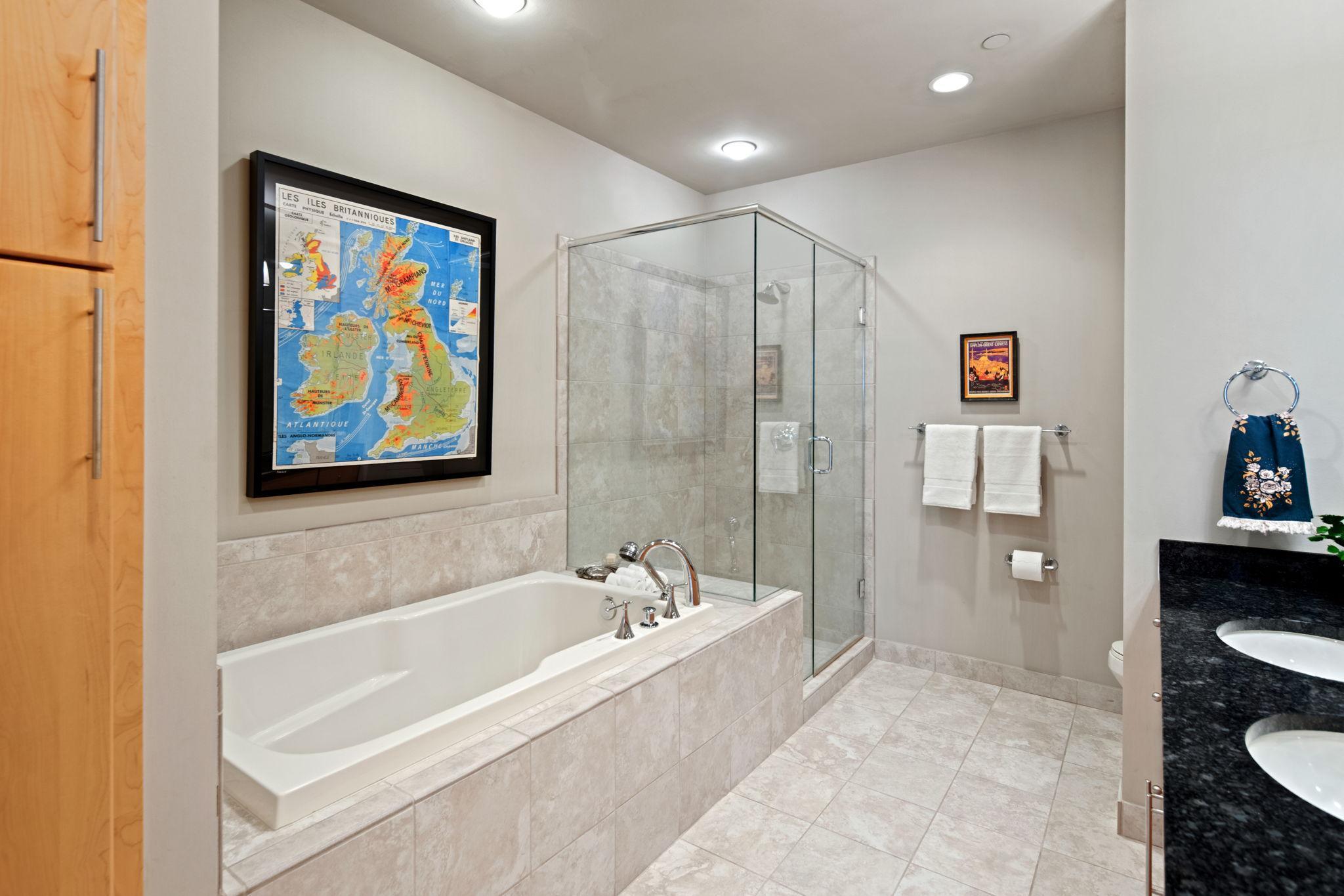 150 2nd Street NE Unit: B513