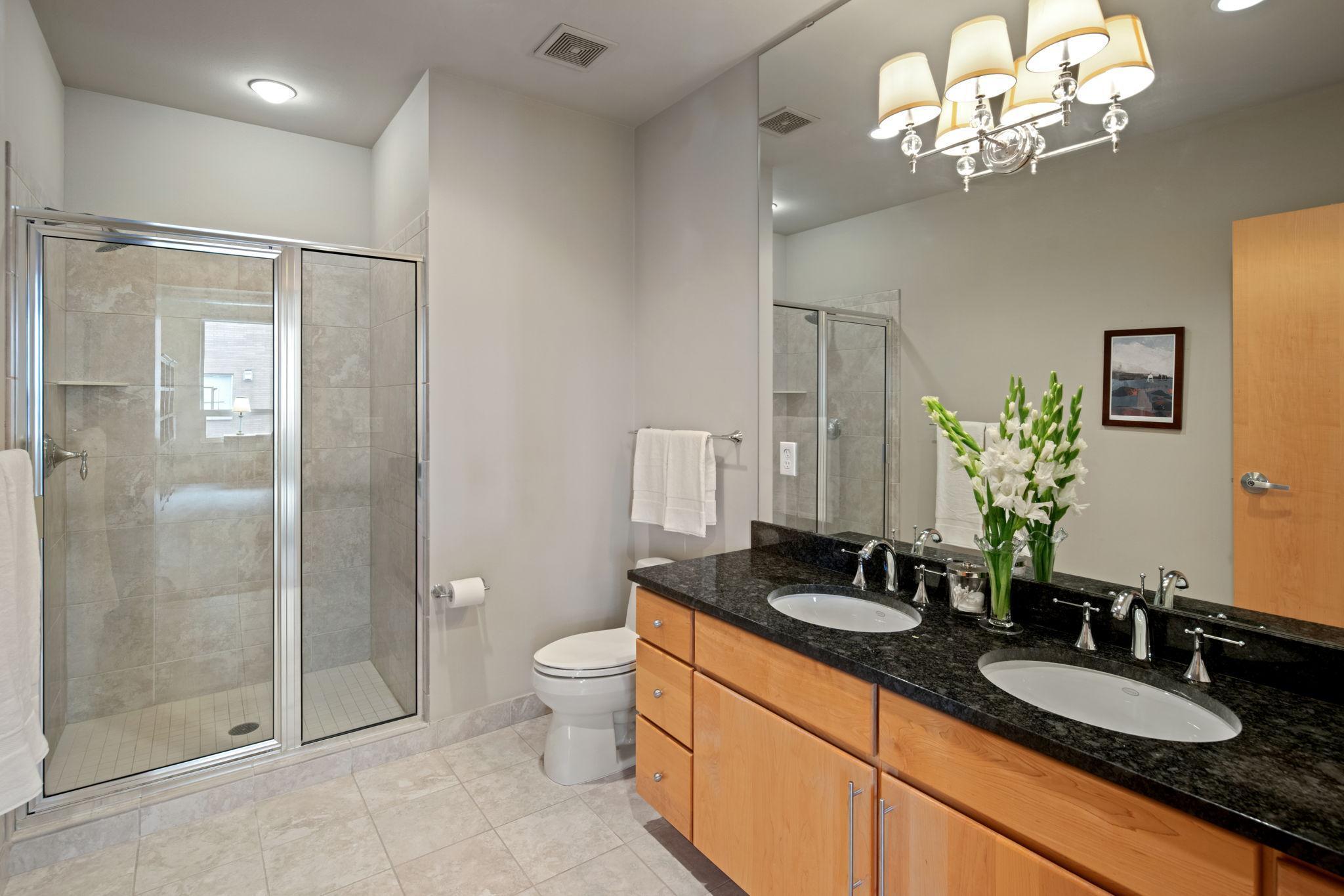 150 2nd Street NE Unit: B513