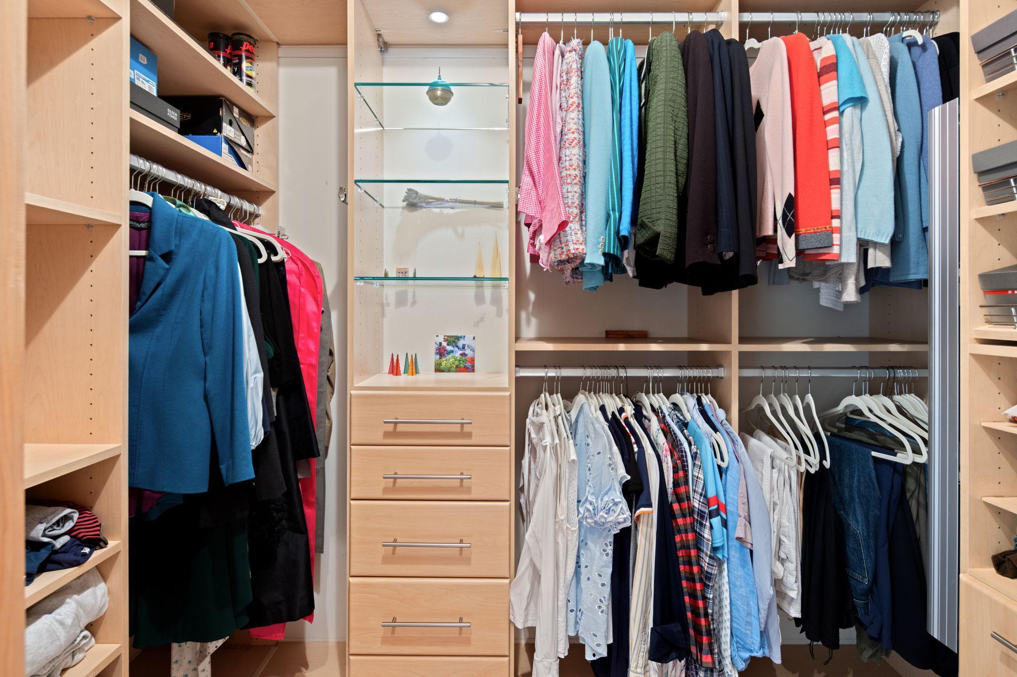 150 2nd Street NE Unit: B513