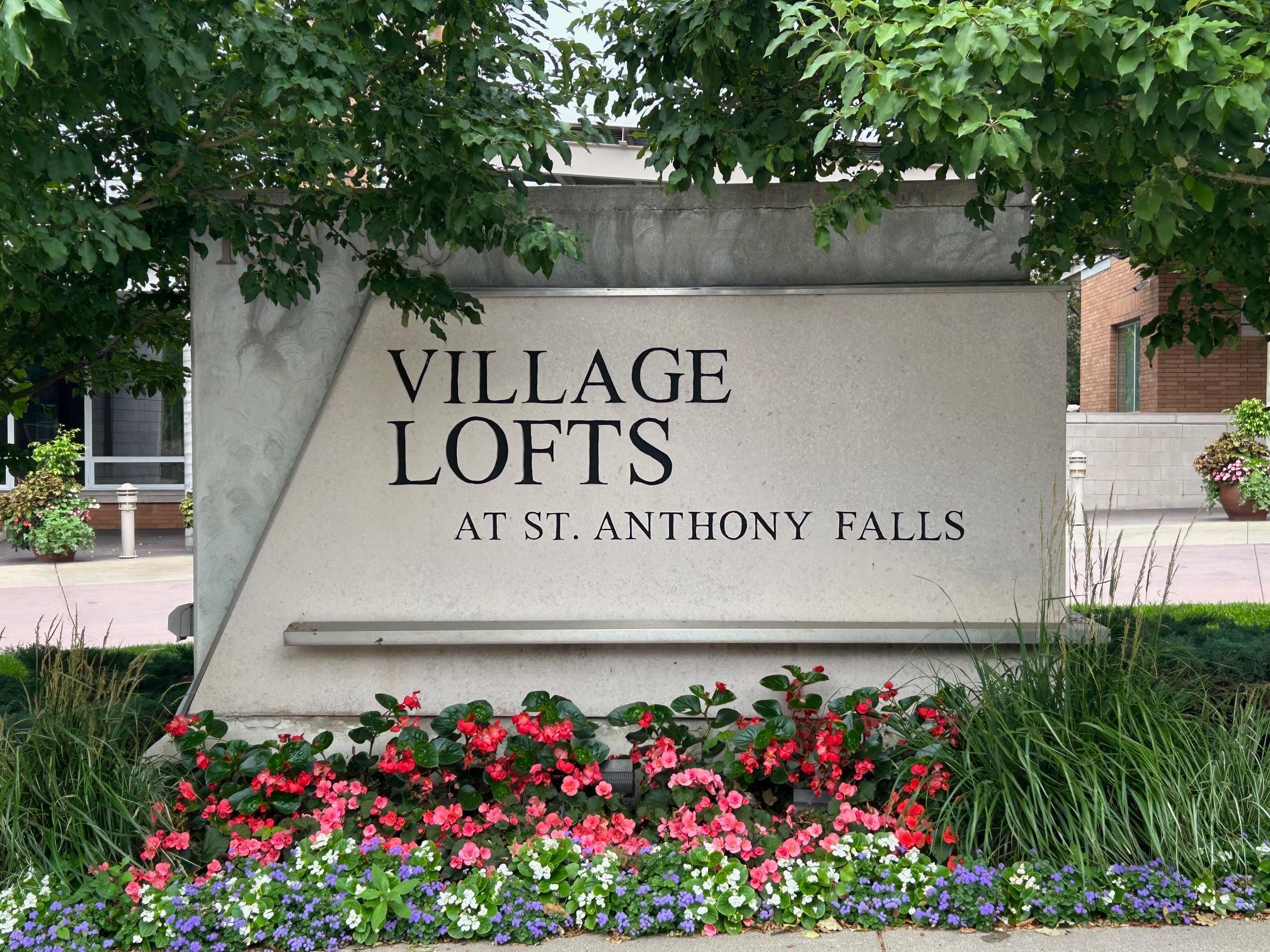 150 2nd Street NE Unit: B513