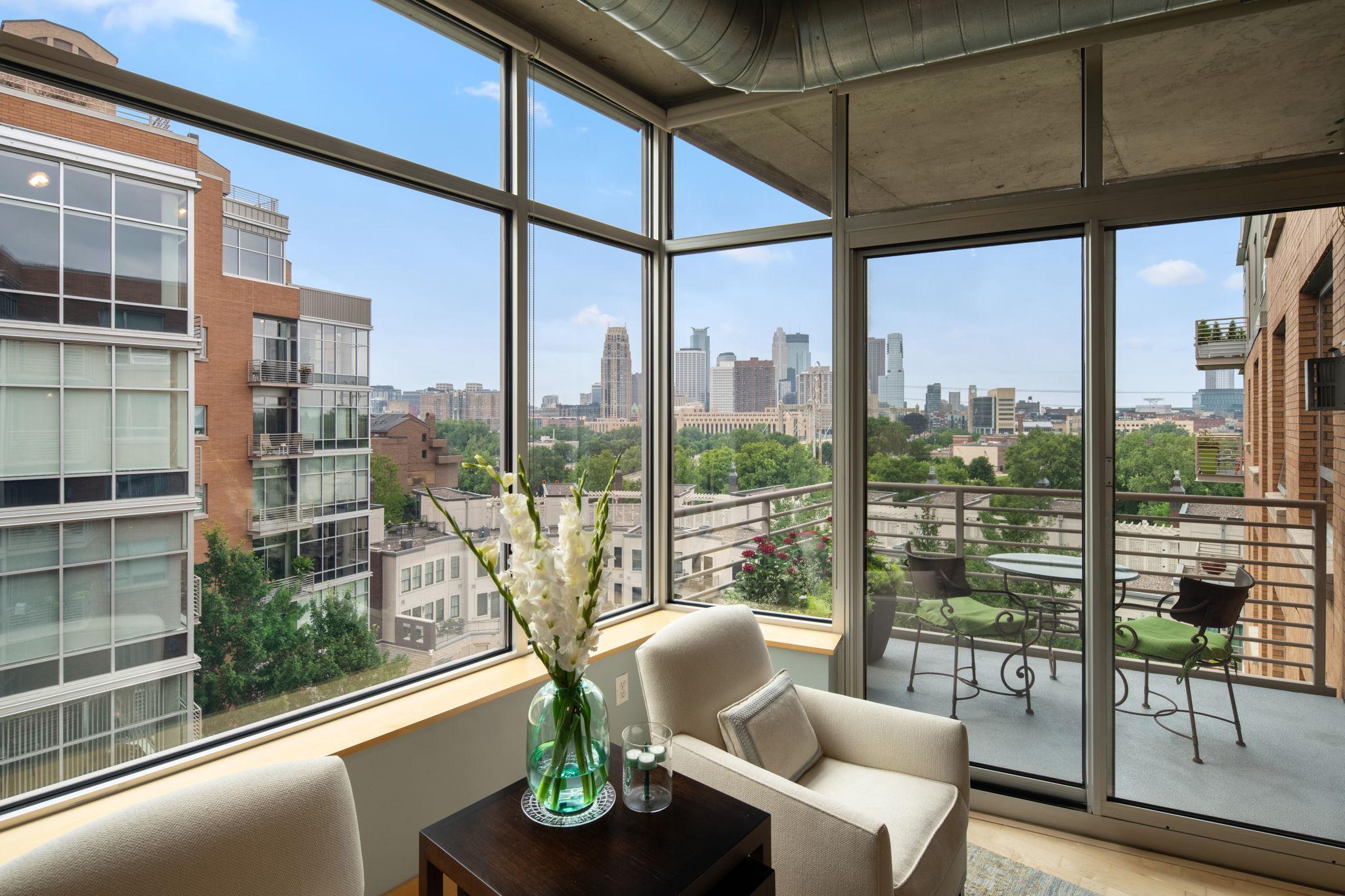 150 2nd Street NE Unit: B513