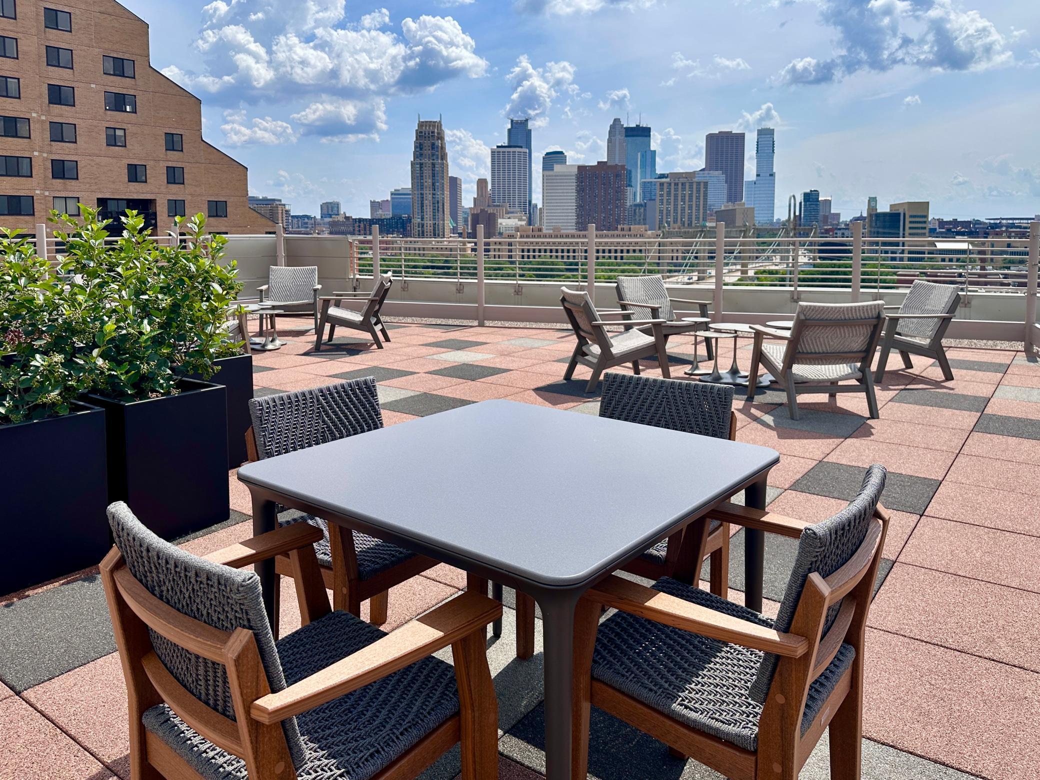 150 2nd Street NE Unit: B513