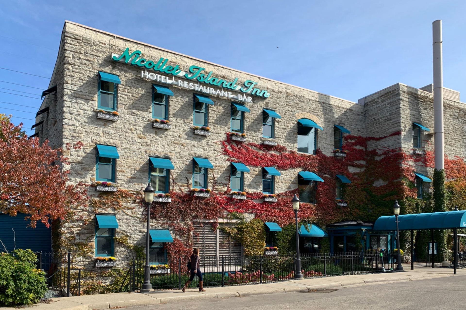 150 2nd Street NE Unit: B513