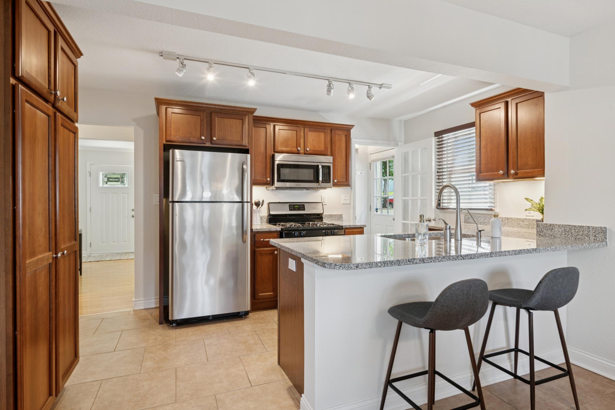 4920 Abbott Avenue S