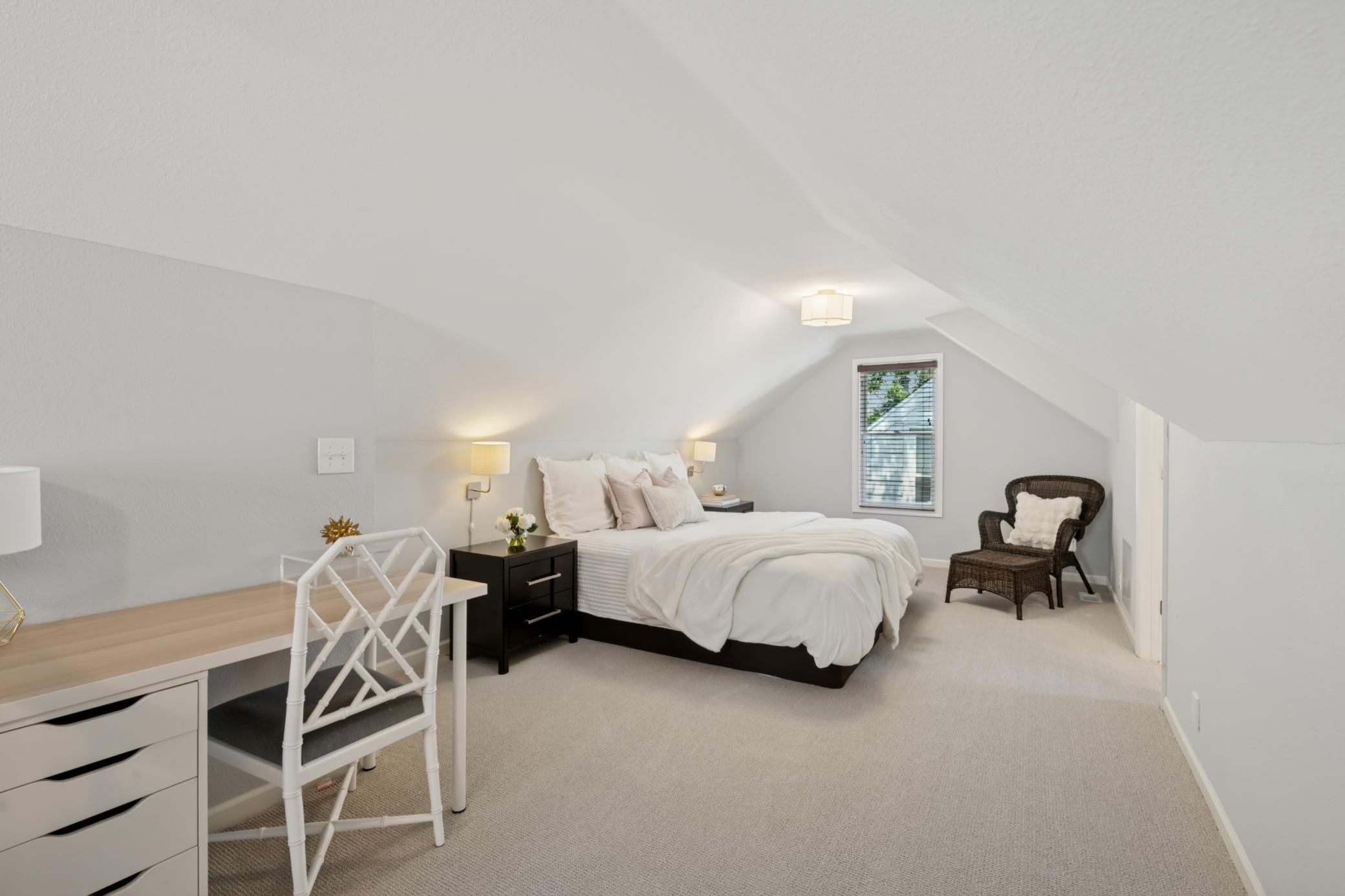 4920 Abbott Avenue S