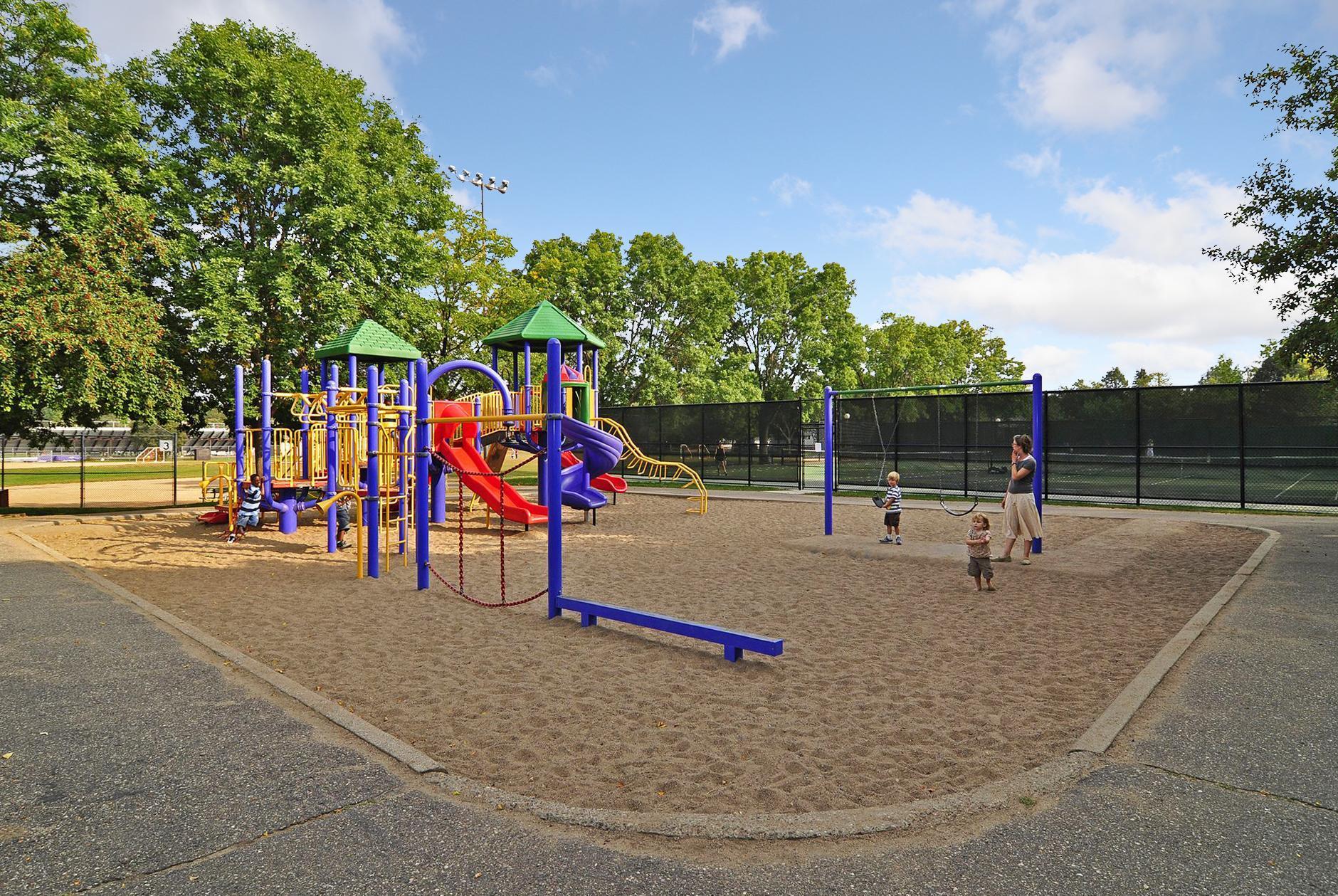 4920 Abbott Avenue S