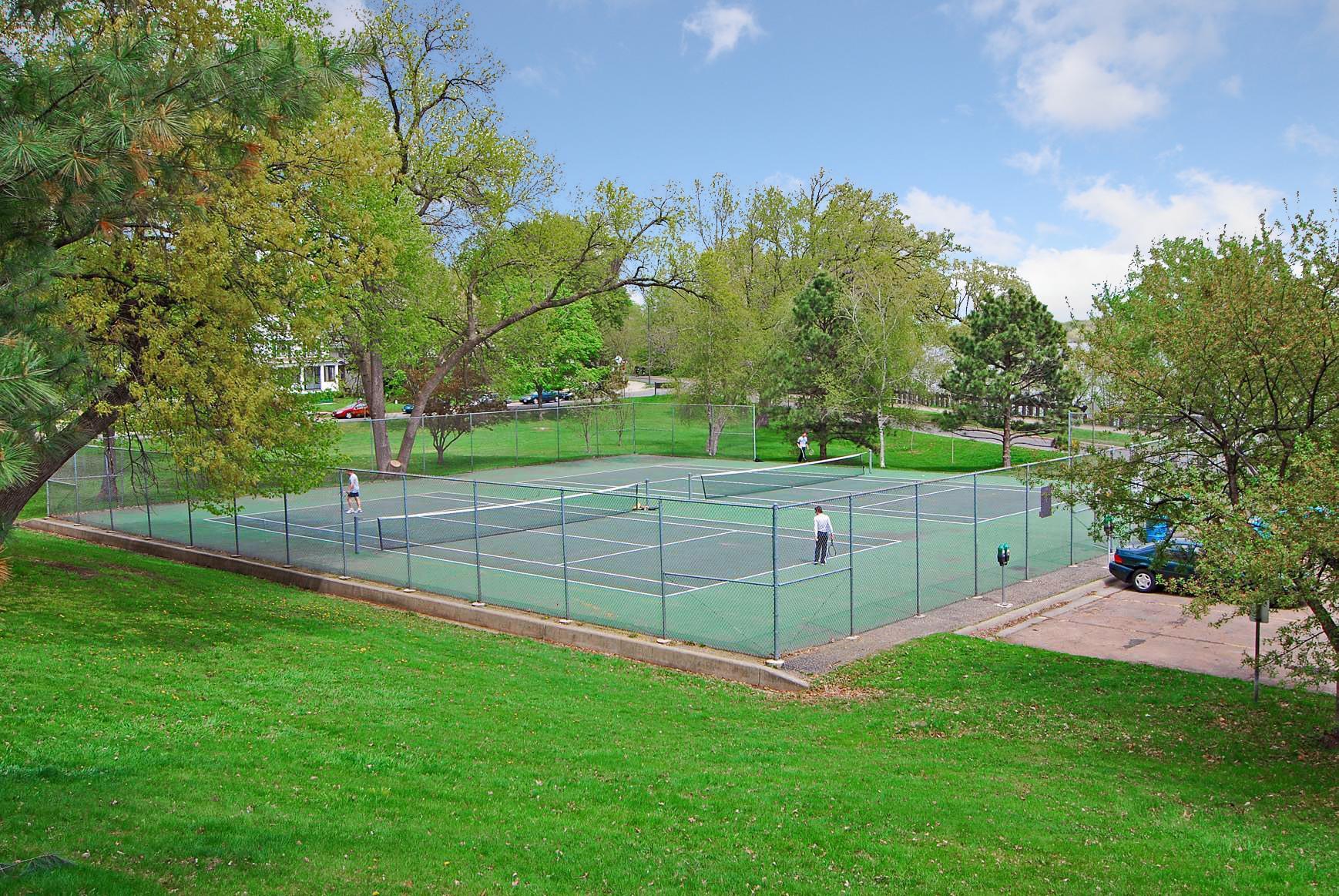 4920 Abbott Avenue S