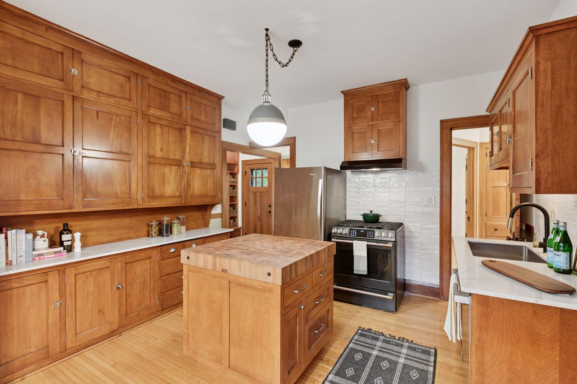 4844 Vincent Avenue S