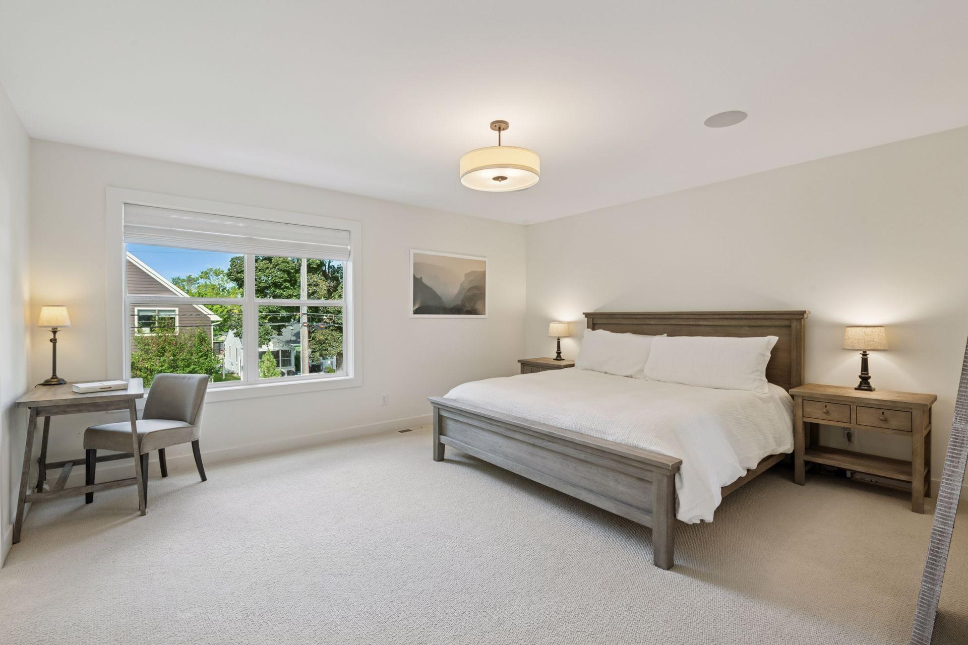 5612 Zenith Avenue S