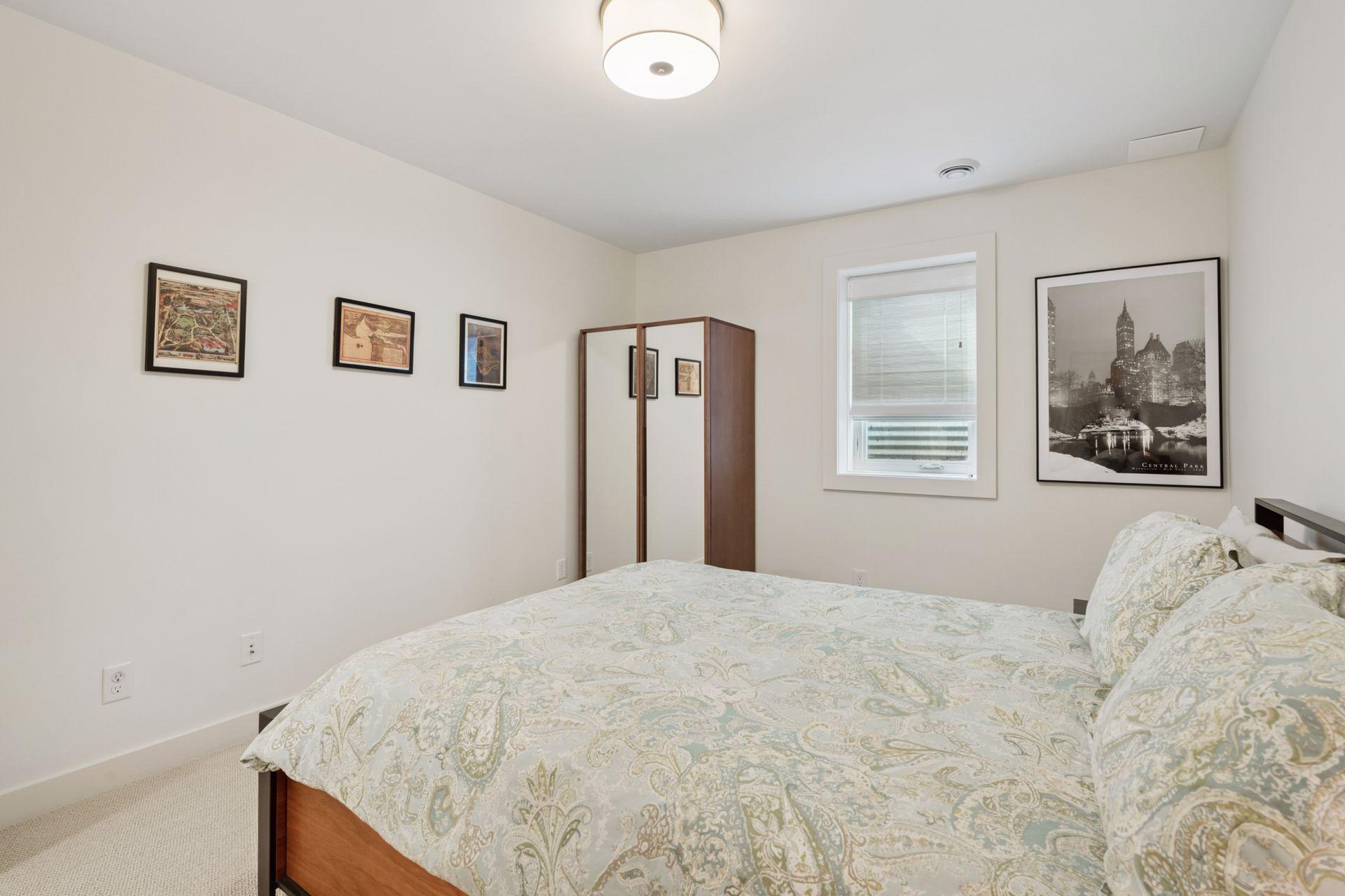 5612 Zenith Avenue S