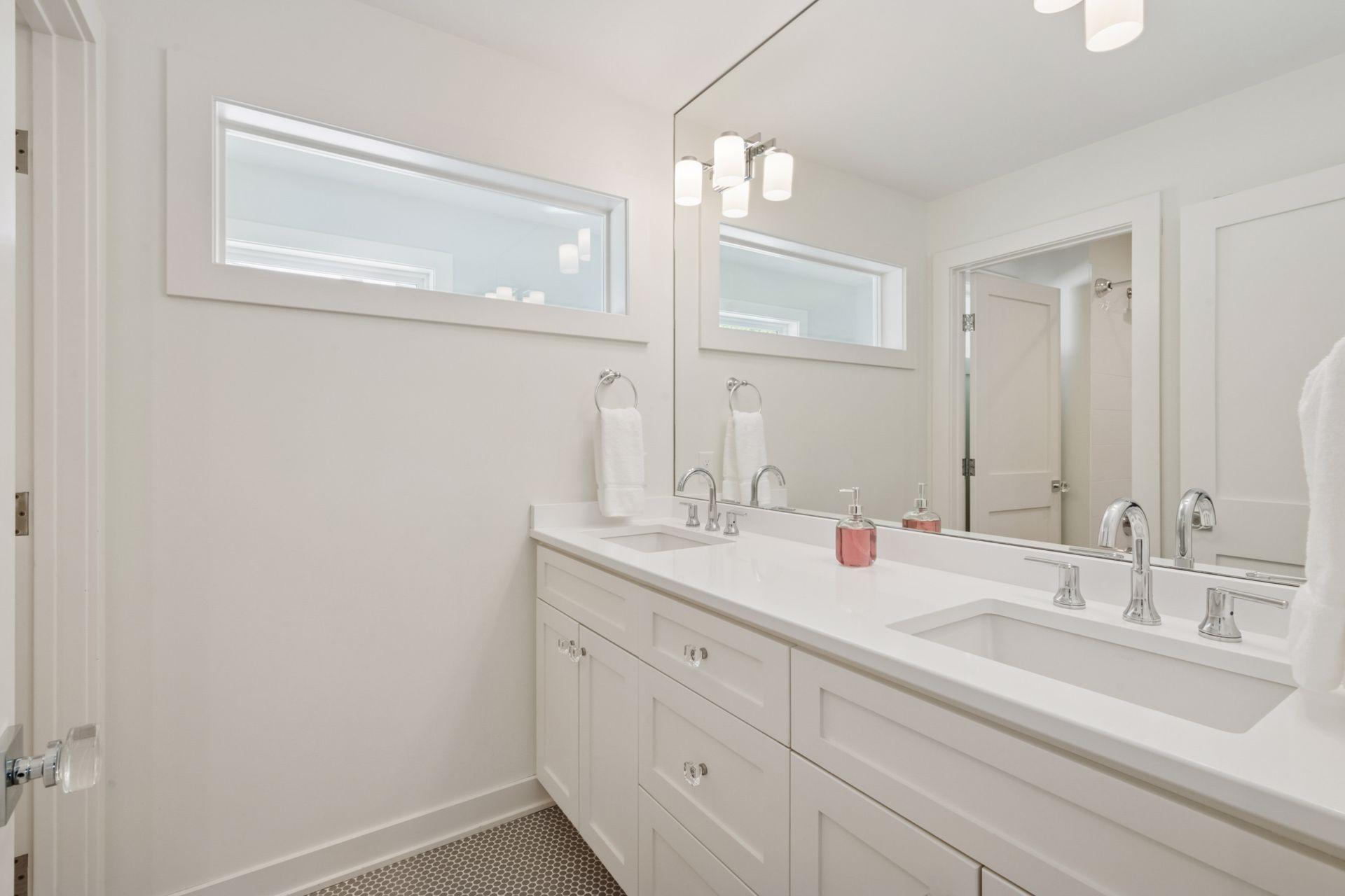 5612 Zenith Avenue S