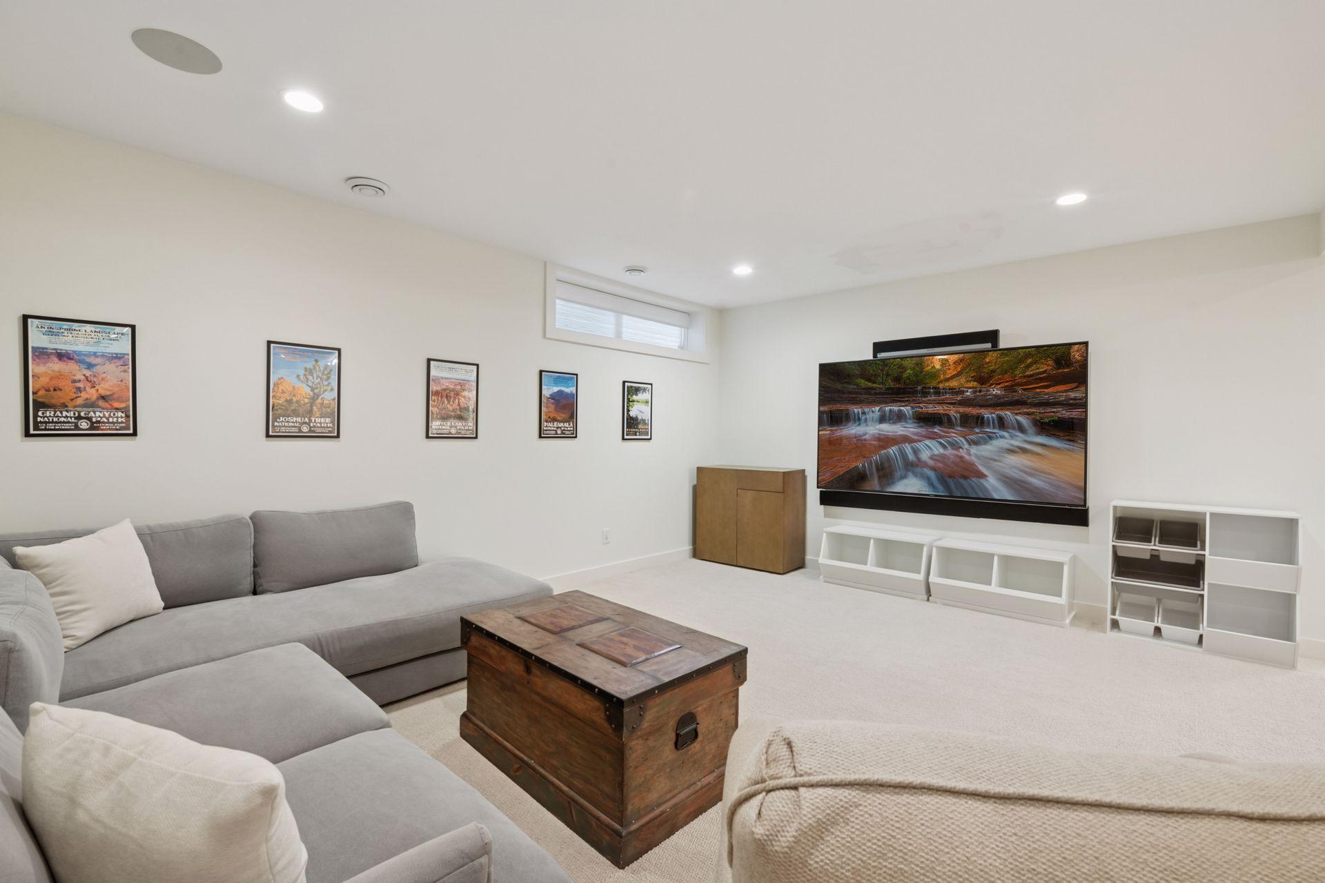 5612 Zenith Avenue S