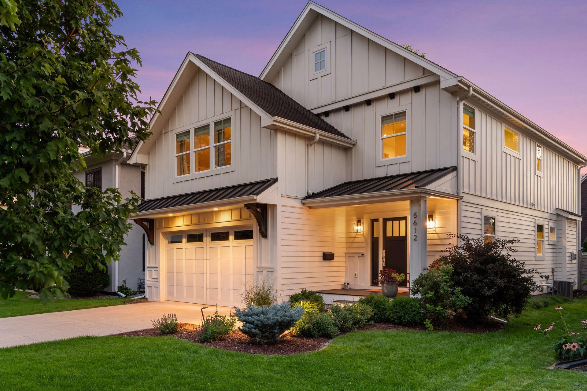 5612 Zenith Avenue S