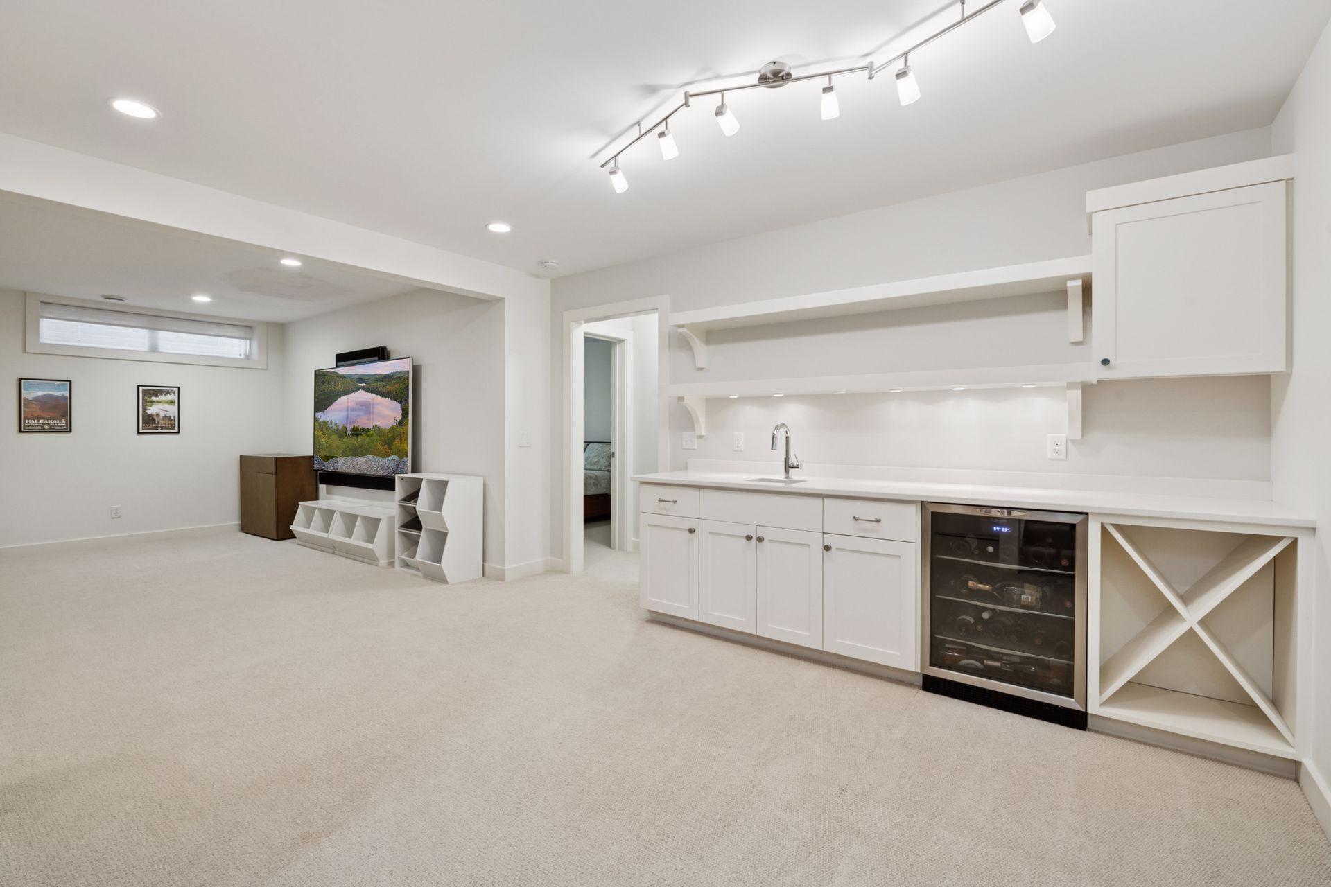 5612 Zenith Avenue S