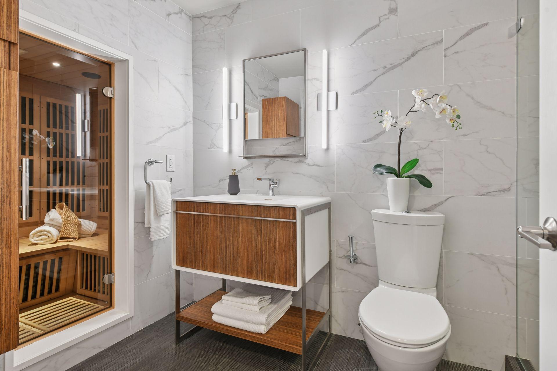 3933 Zenith Avenue S