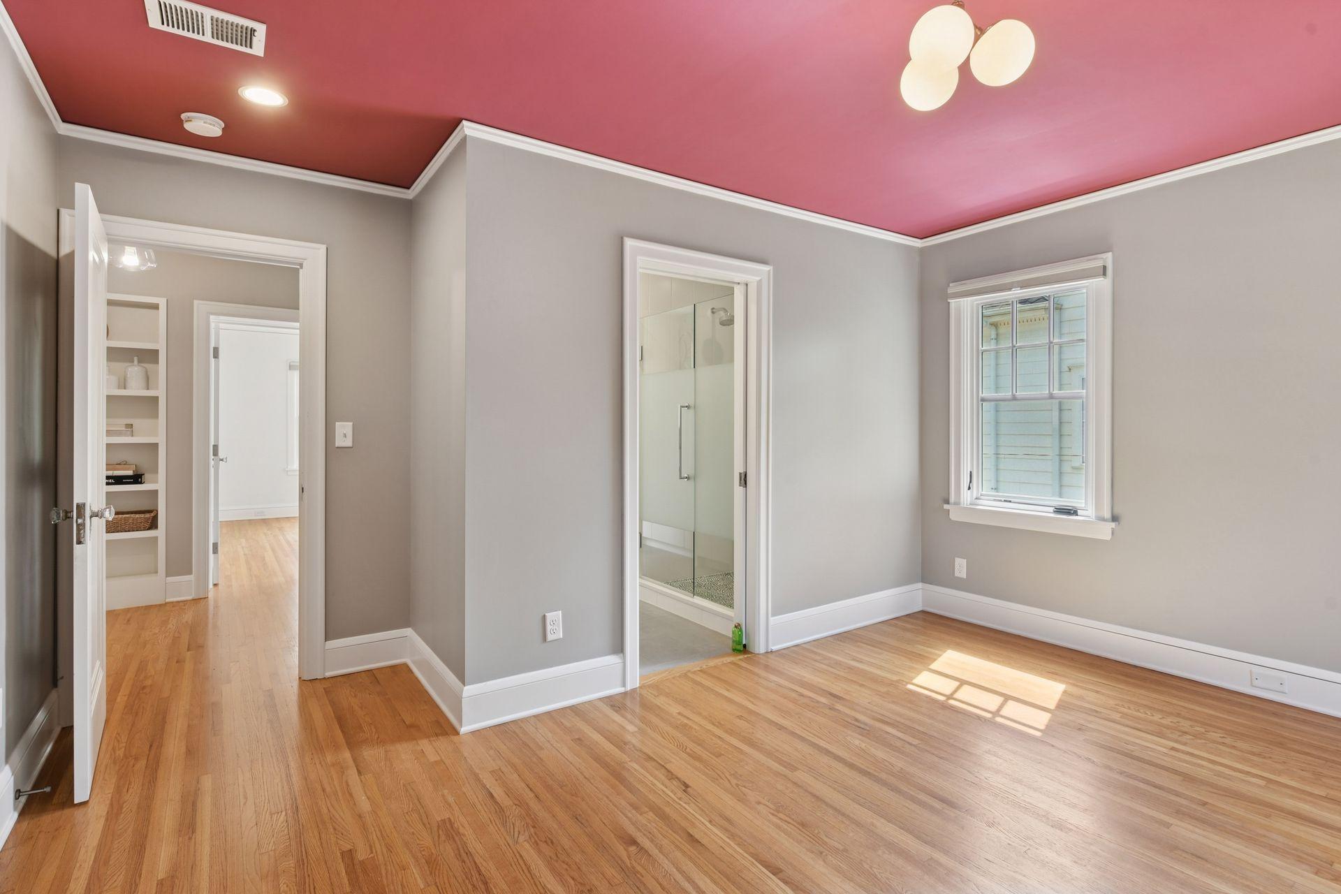 3933 Zenith Avenue S