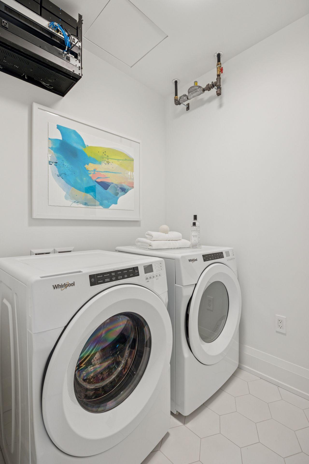 1111 W River Parkway Unit: 11D