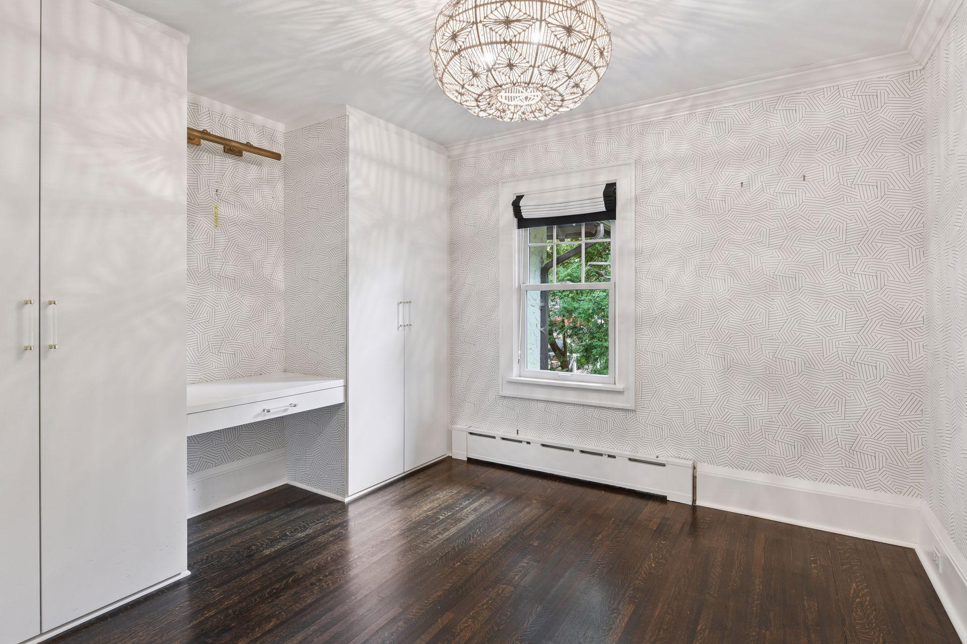 4750 Girard Avenue S