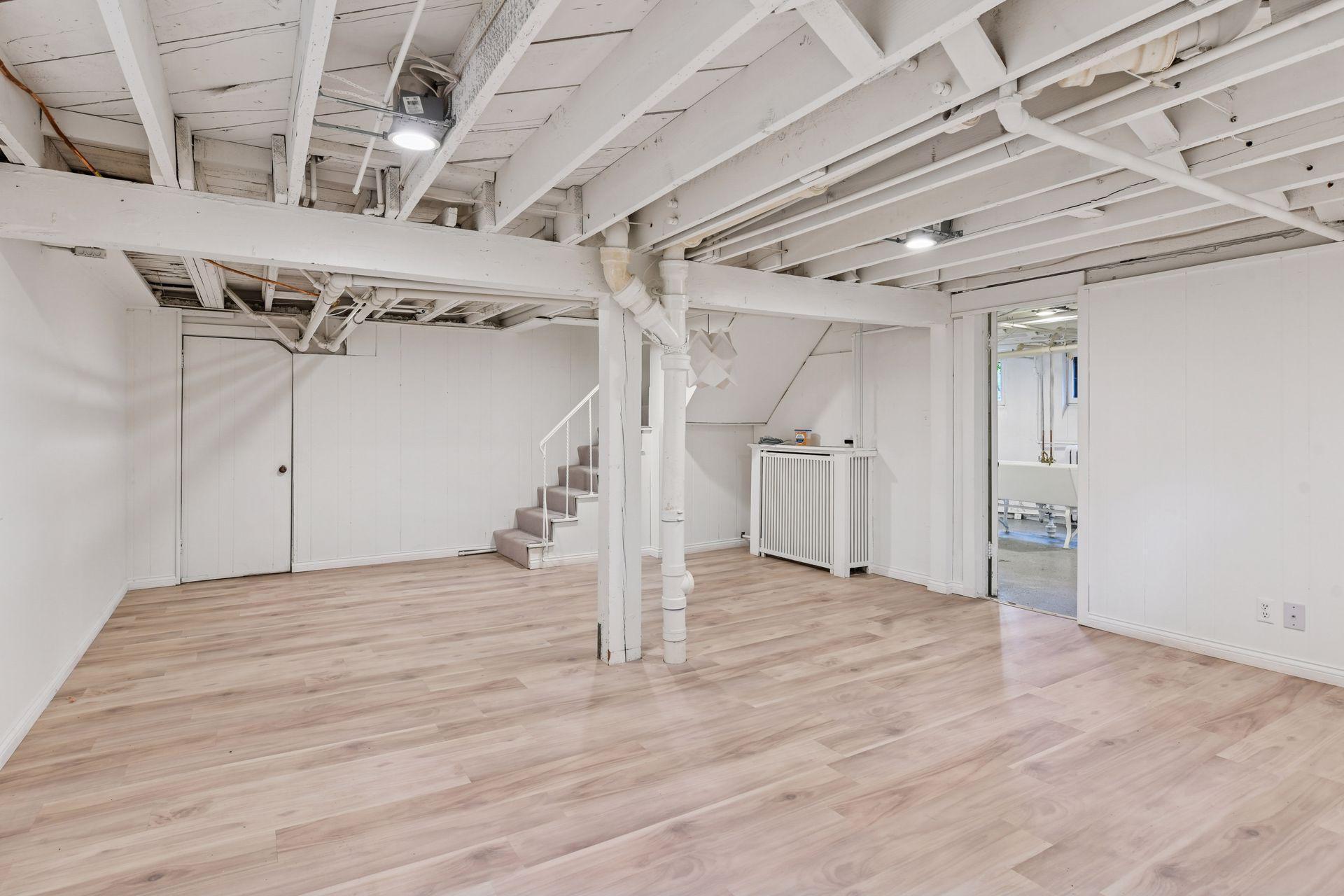 4750 Girard Avenue S