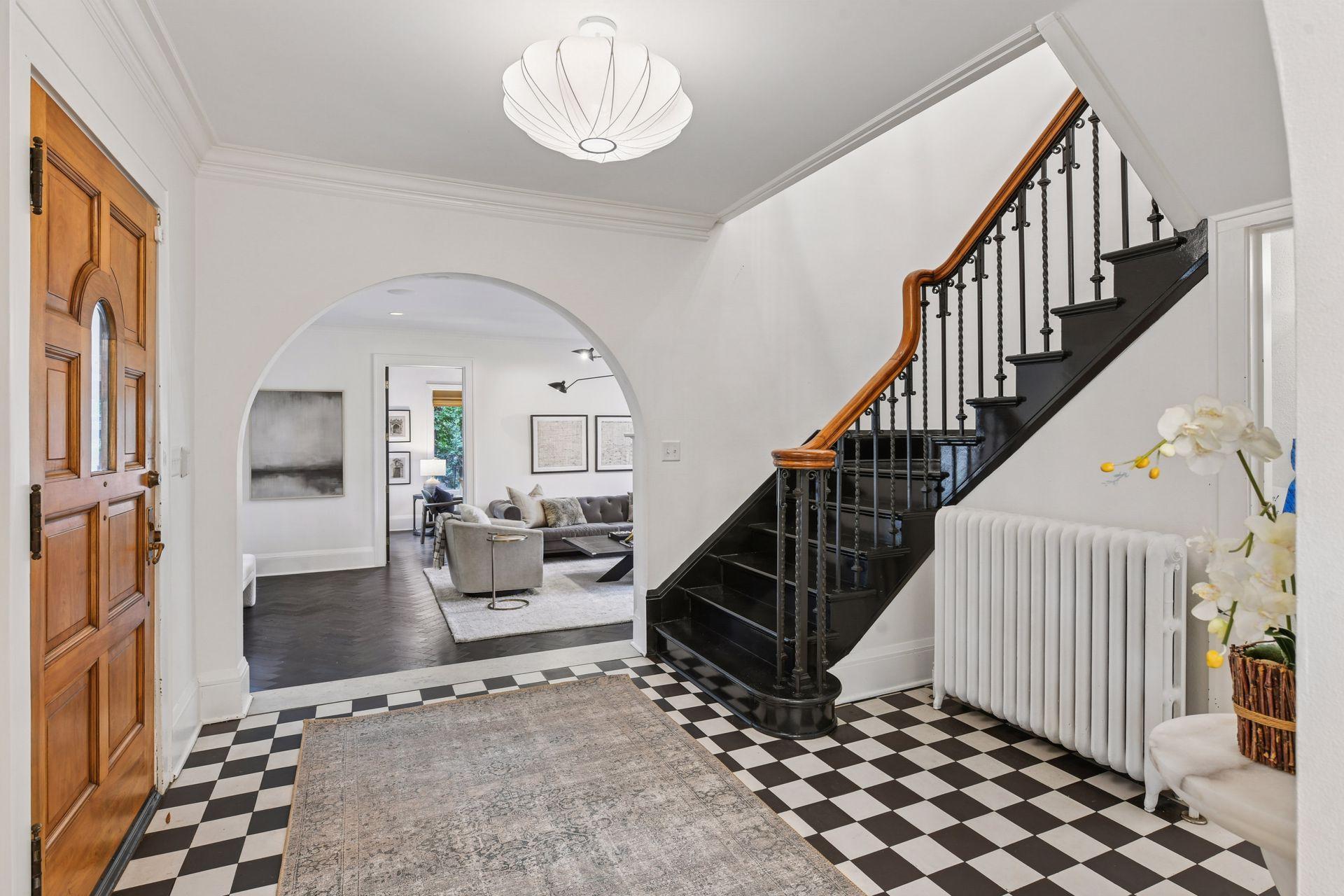 4750 Girard Avenue S