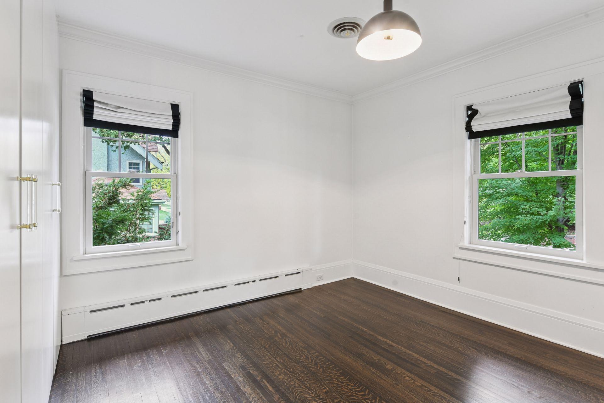 4750 Girard Avenue S