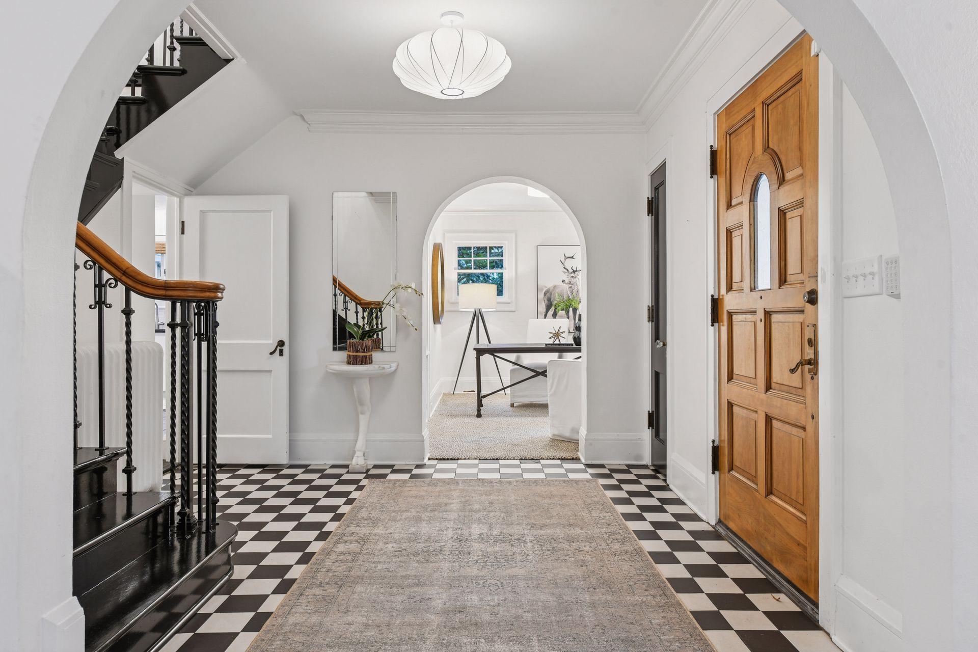 4750 Girard Avenue S