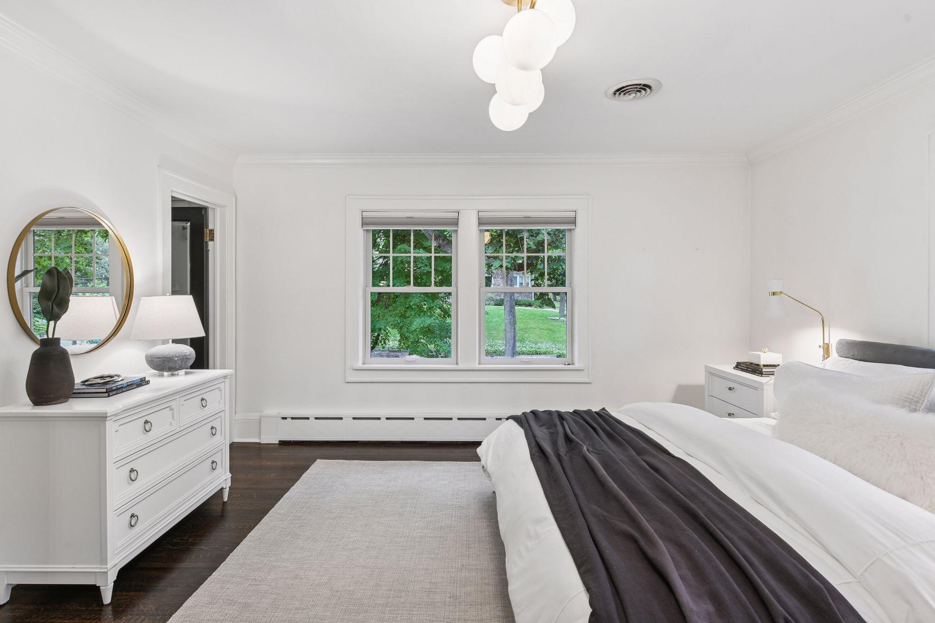 4750 Girard Avenue S