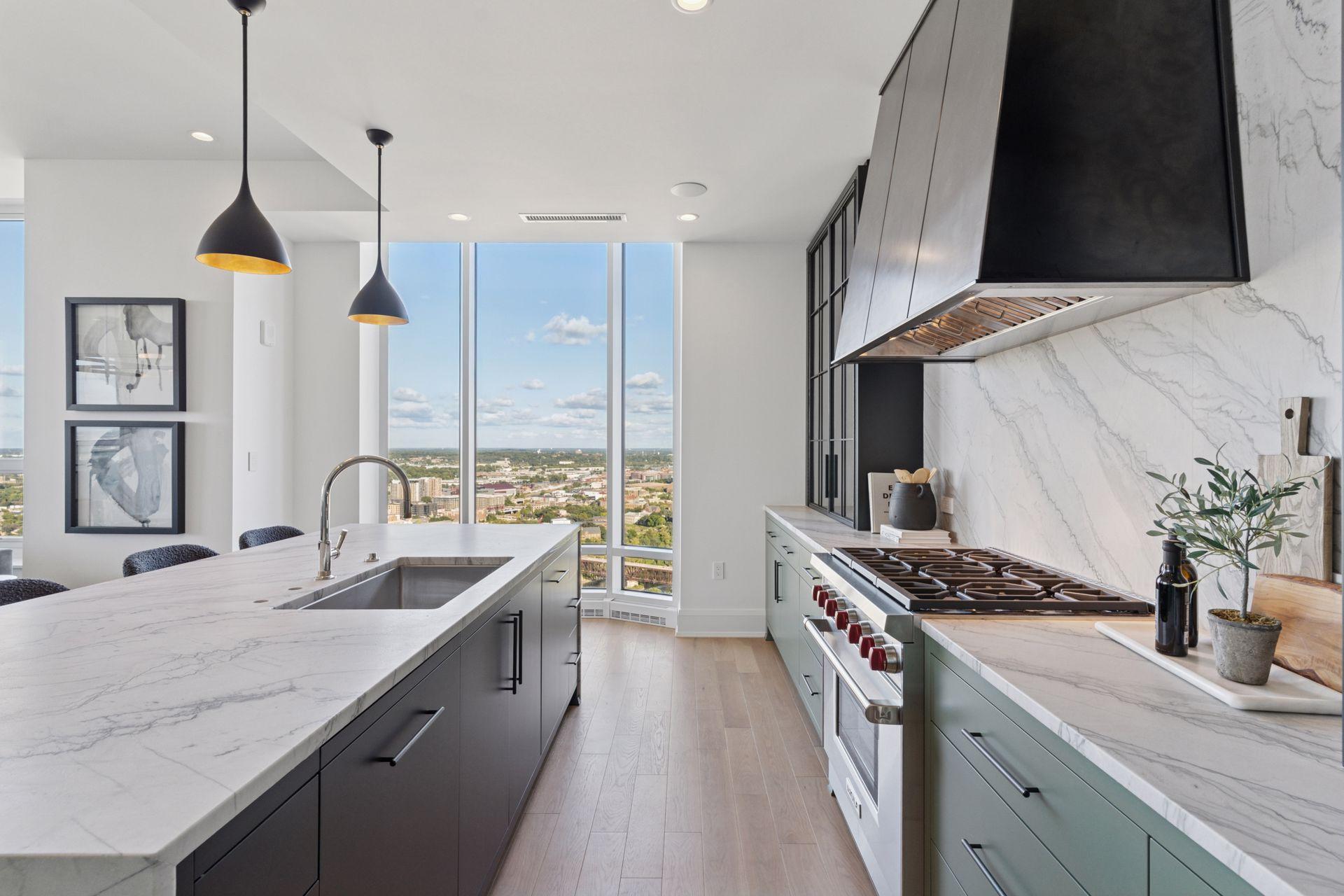 1111 W River Parkway Unit: 35C