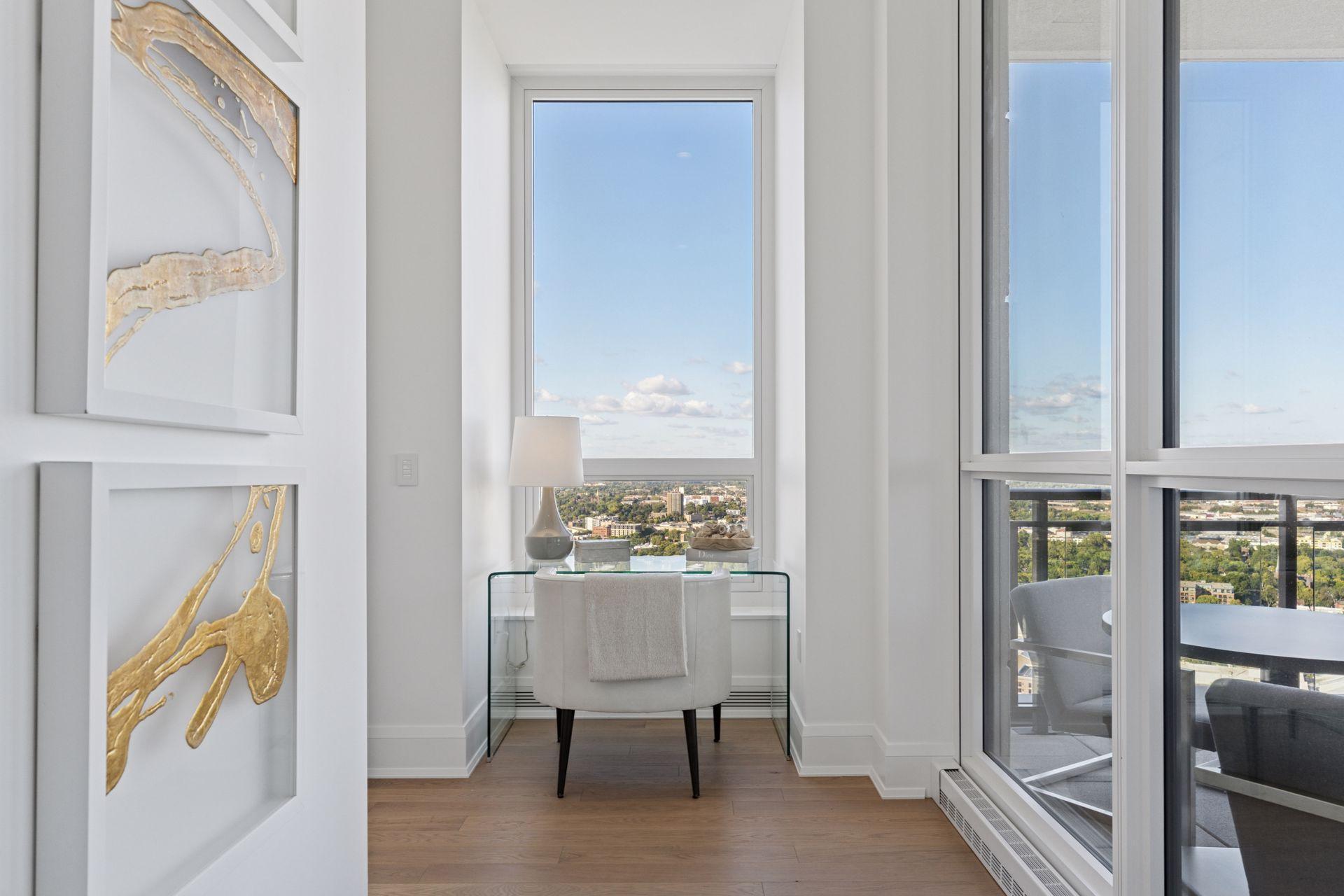 1111 W River Parkway Unit: 35C