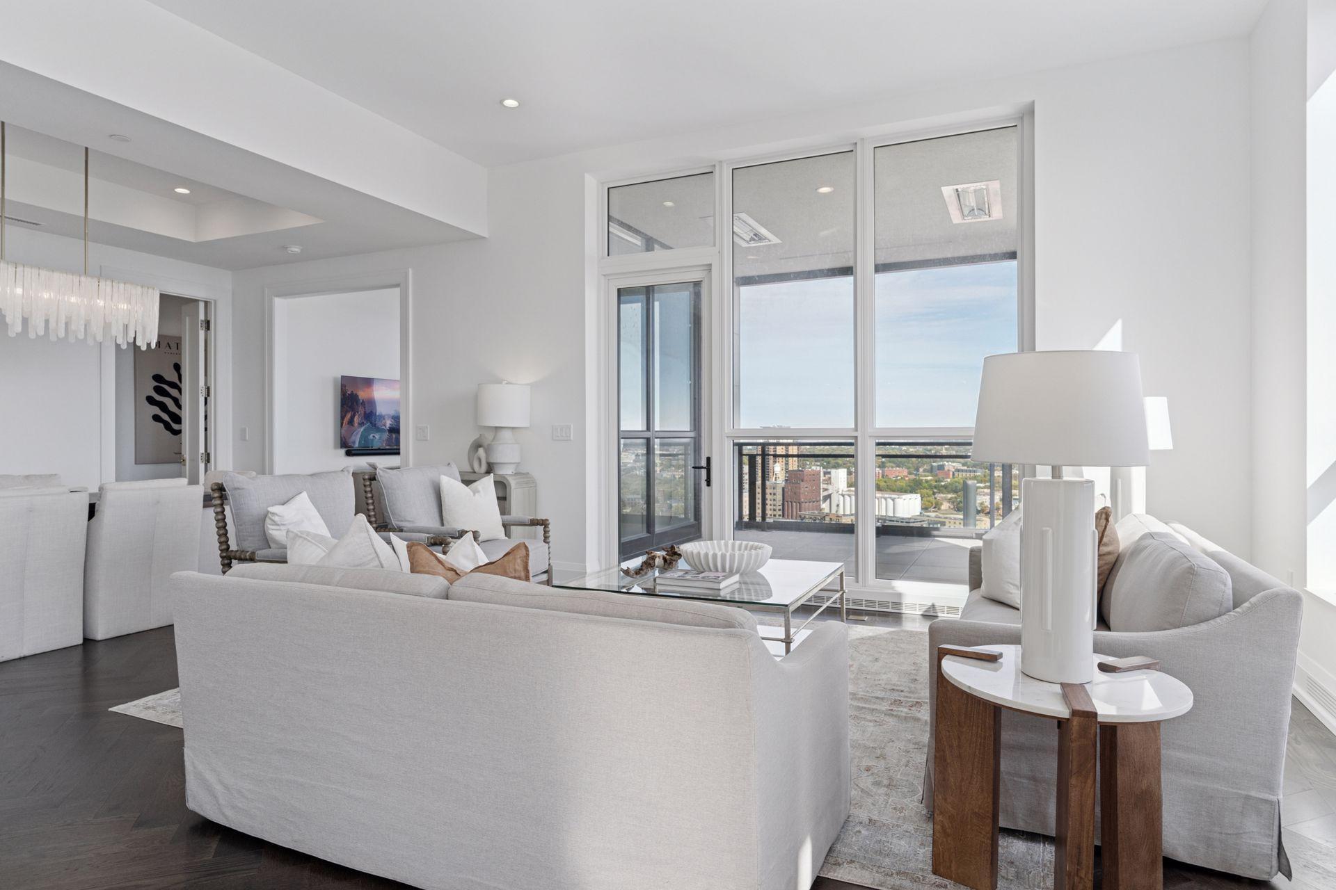 1111 W River Parkway Unit: 26C