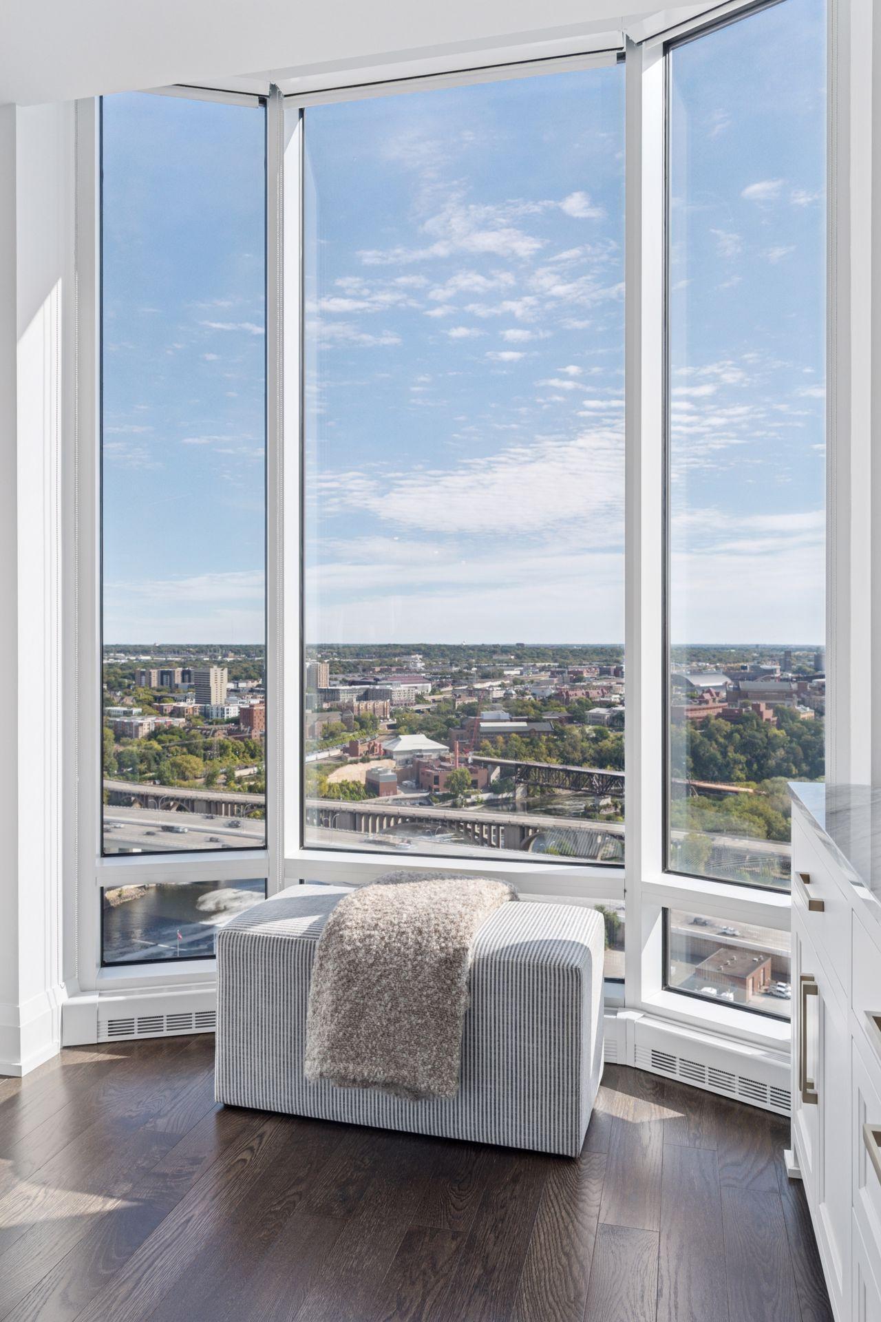 1111 W River Parkway Unit: 26C