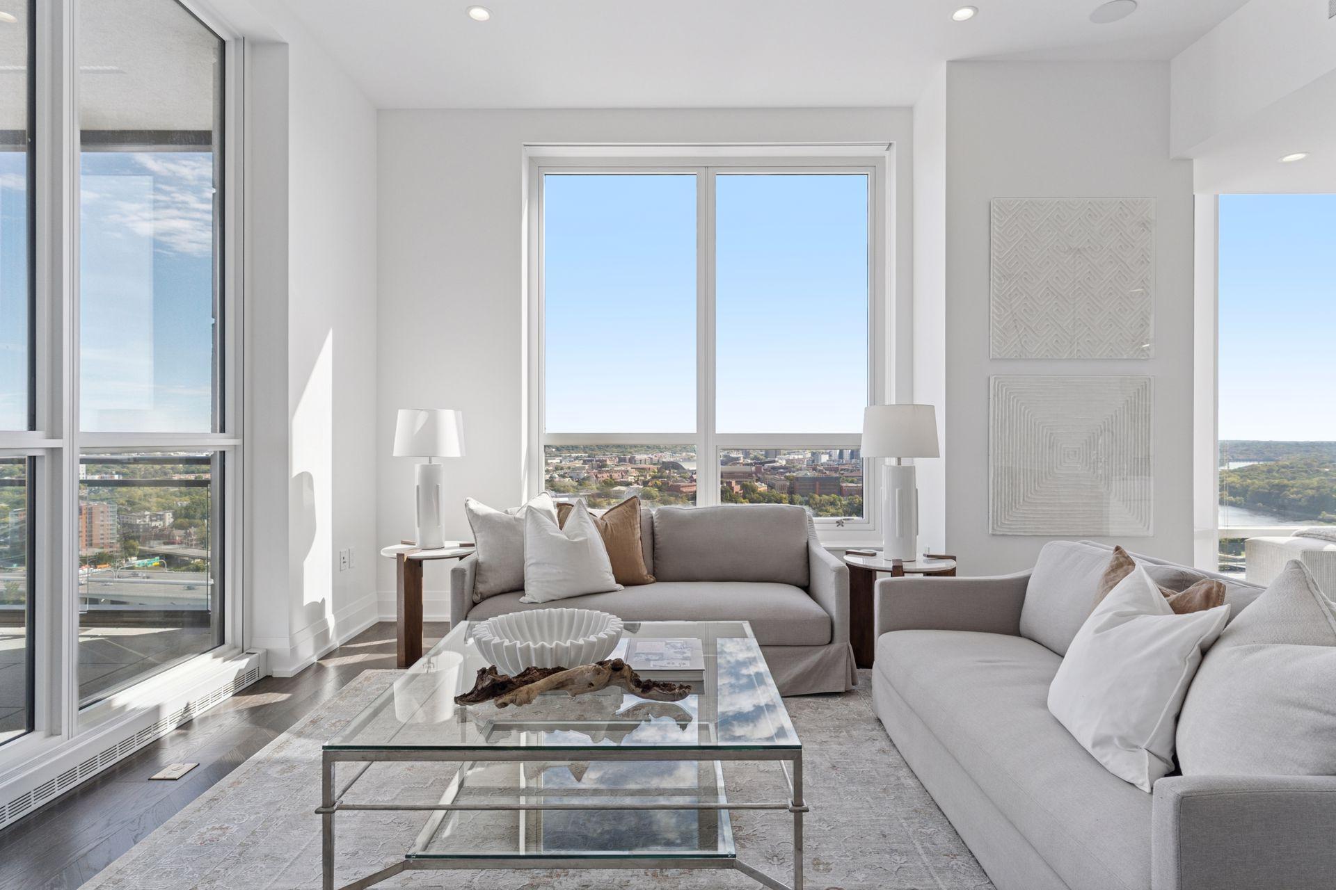 1111 W River Parkway Unit: 26C