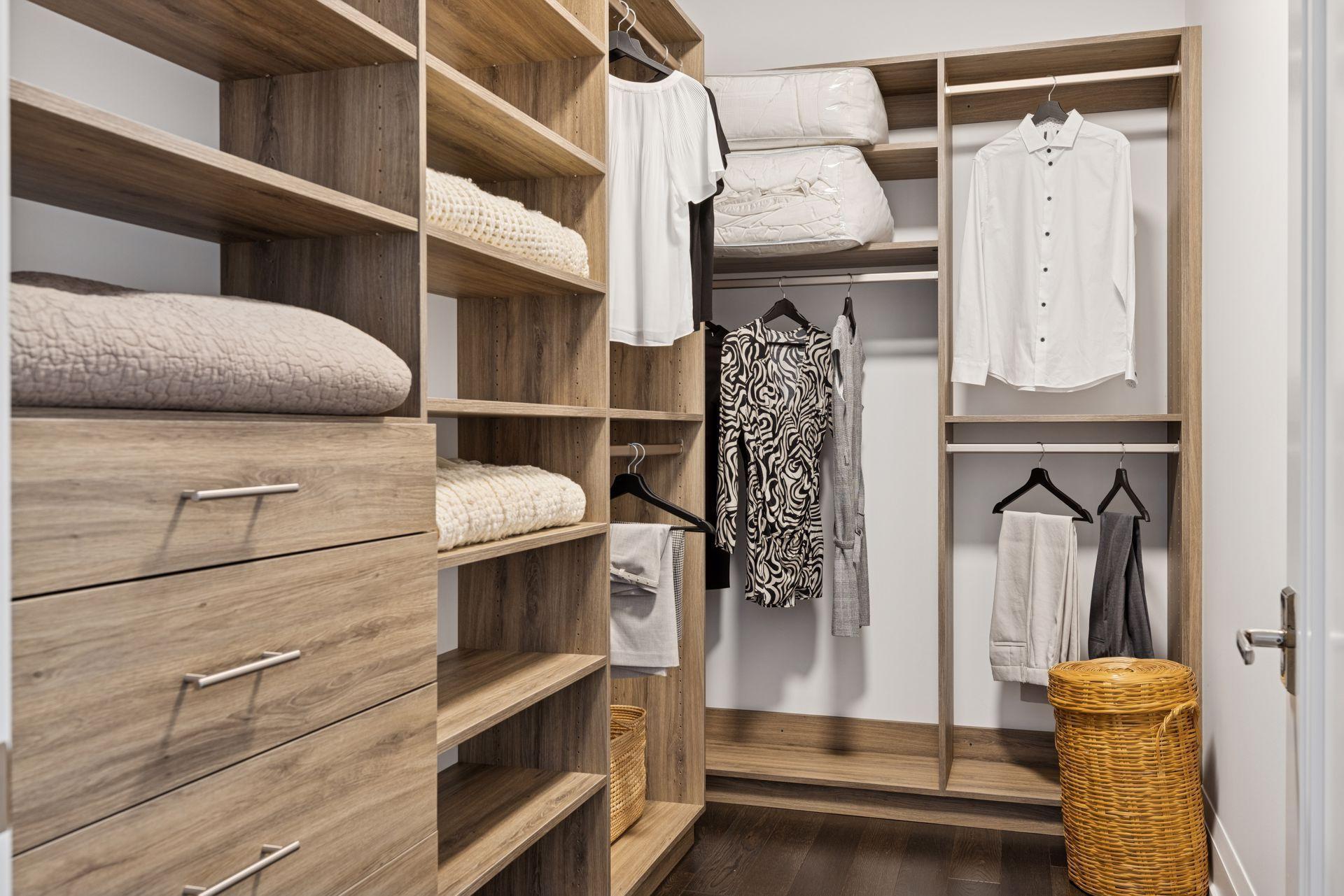 1111 W River Parkway Unit: 24C