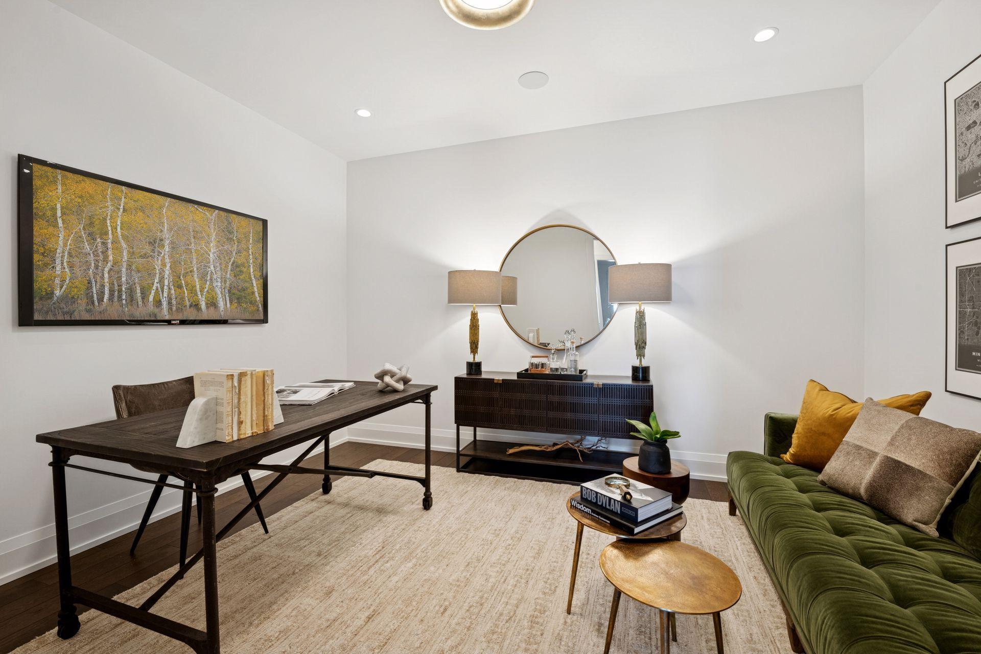 1111 W River Parkway Unit: 34A