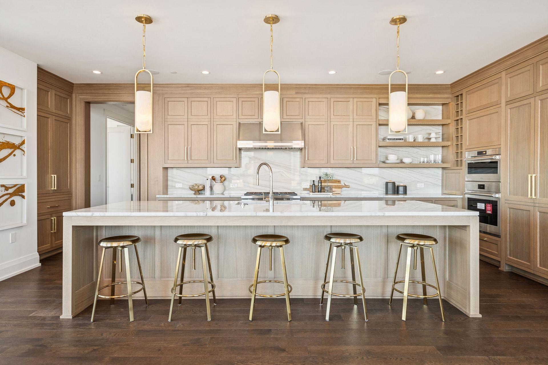 1111 W River Parkway Unit: 34A