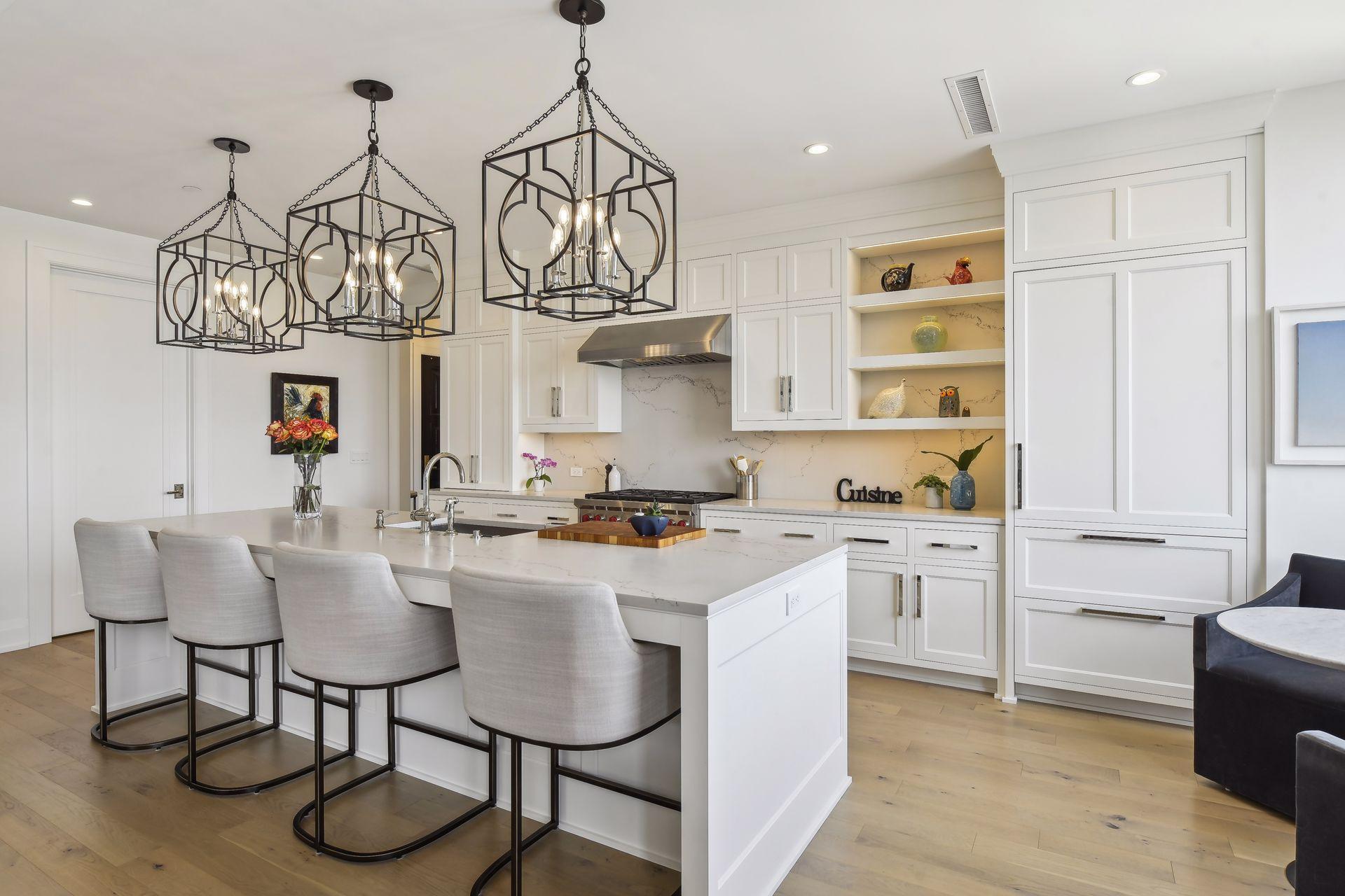 1111 W River Parkway Unit: 14E