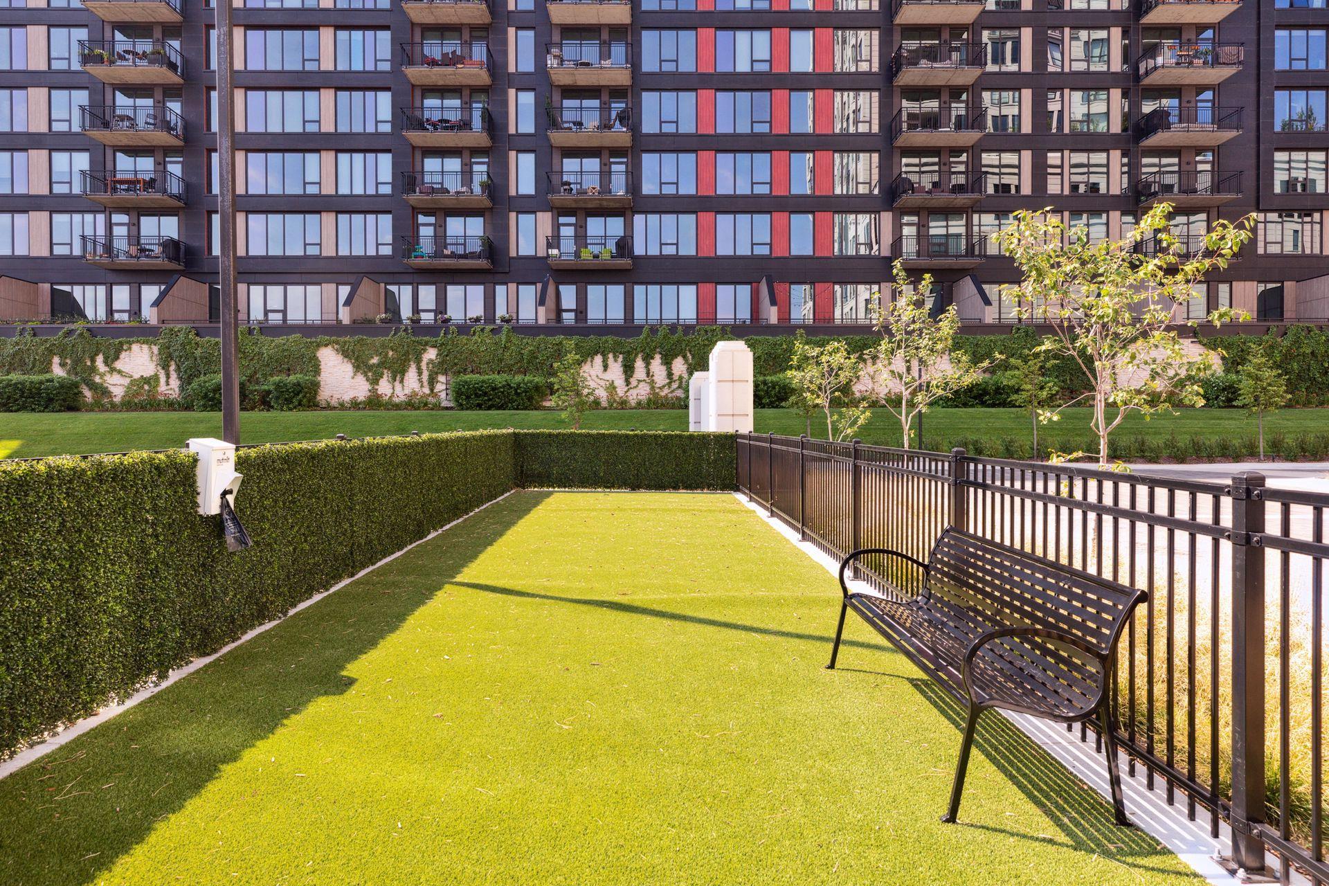 1111 W River Parkway Unit: 14E