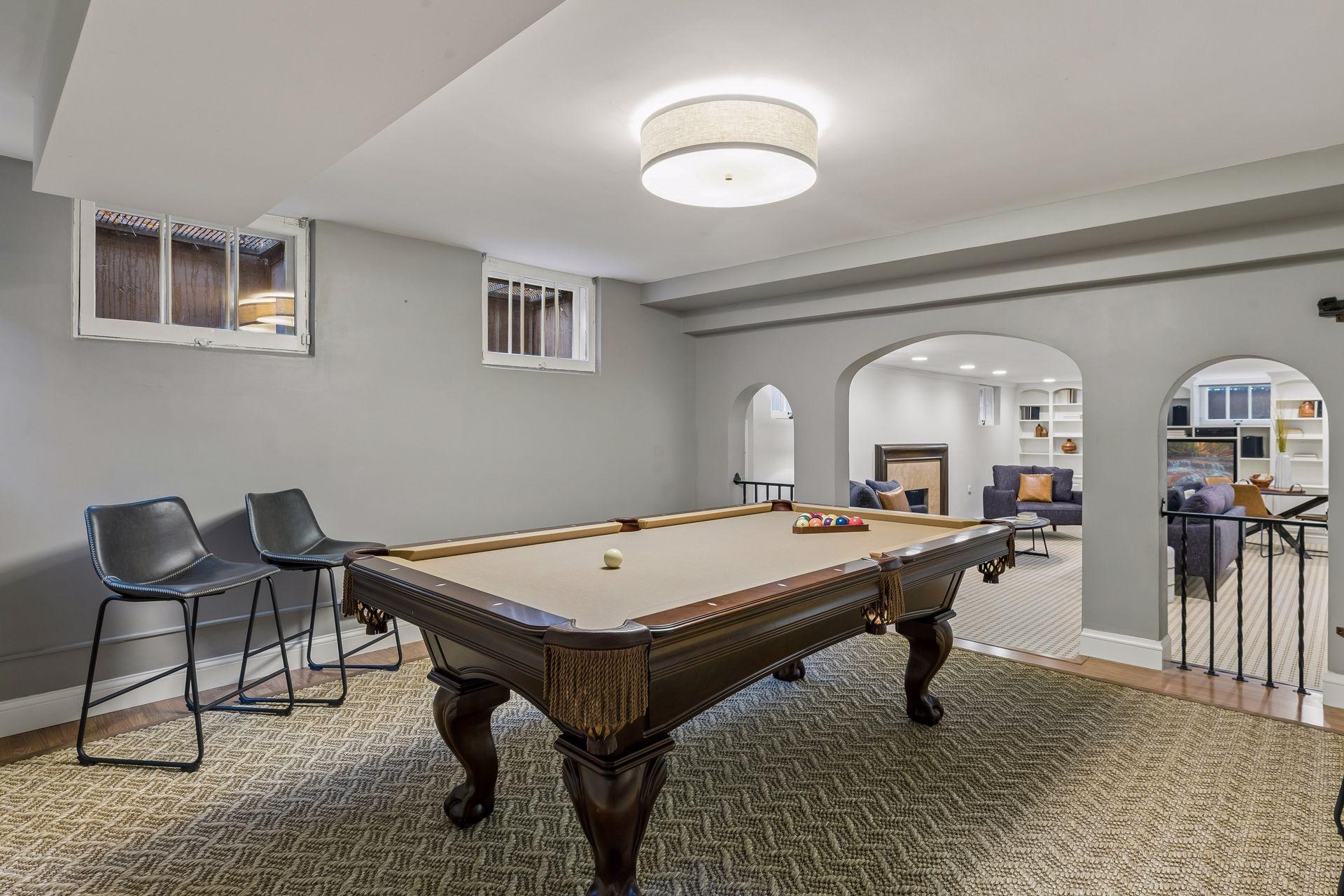 2757 Dean Parkway