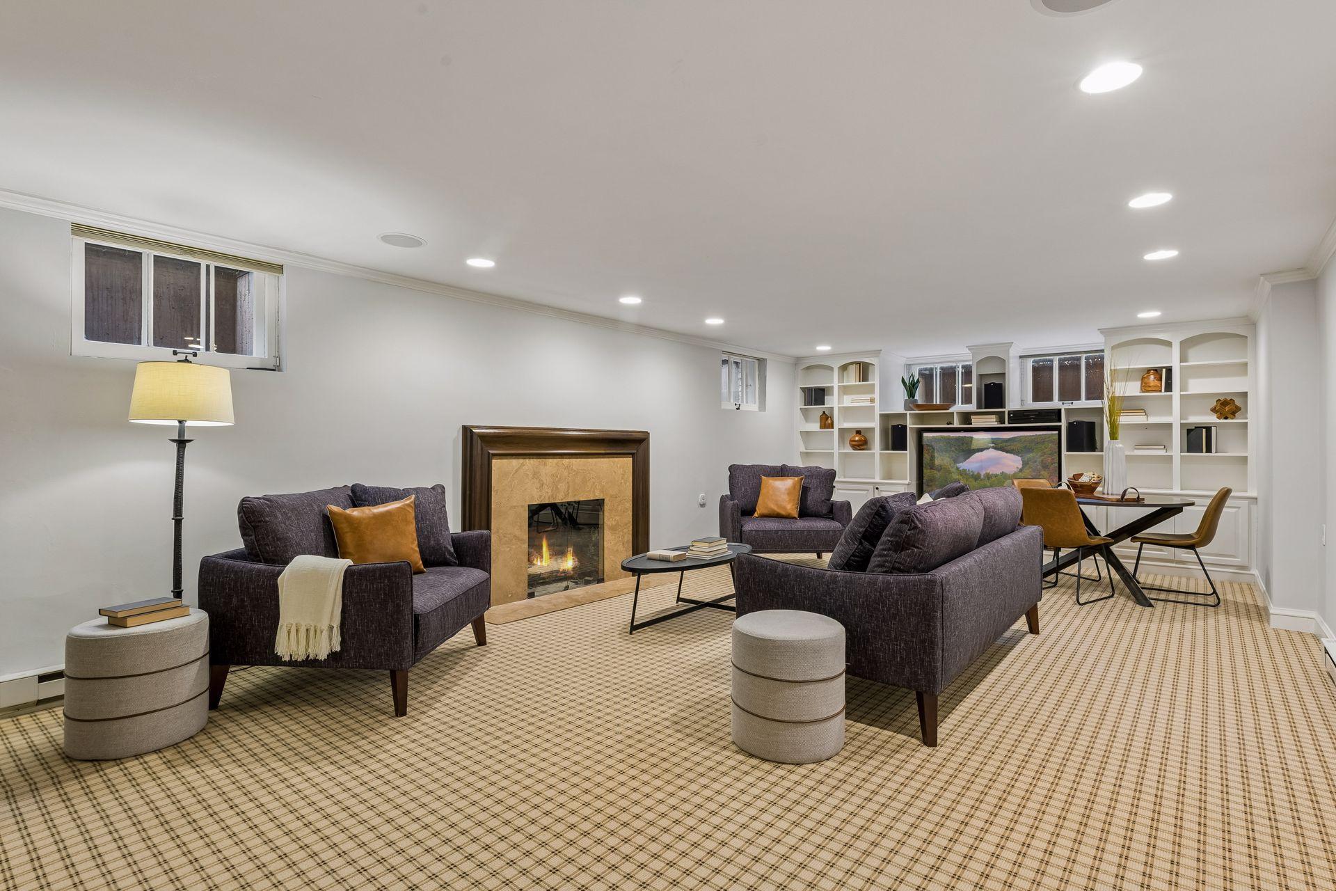 2757 Dean Parkway