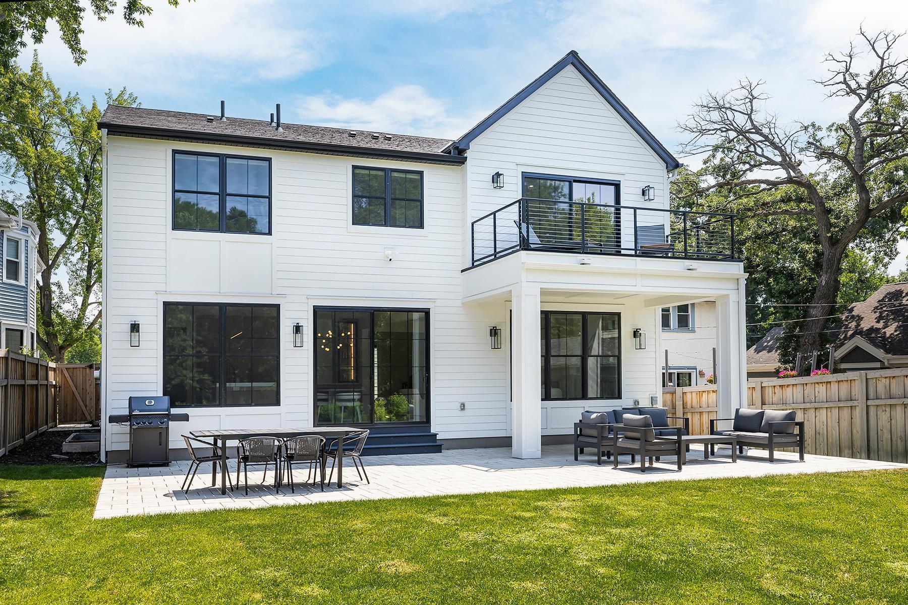 4006 Sunnyside Road