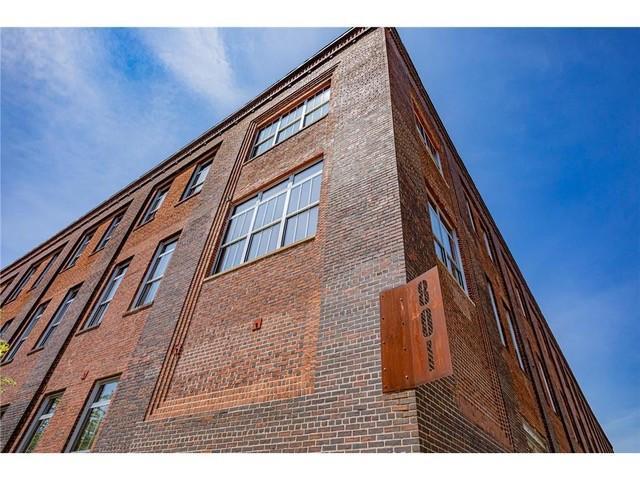 801 Washington Avenue N Unit: 221