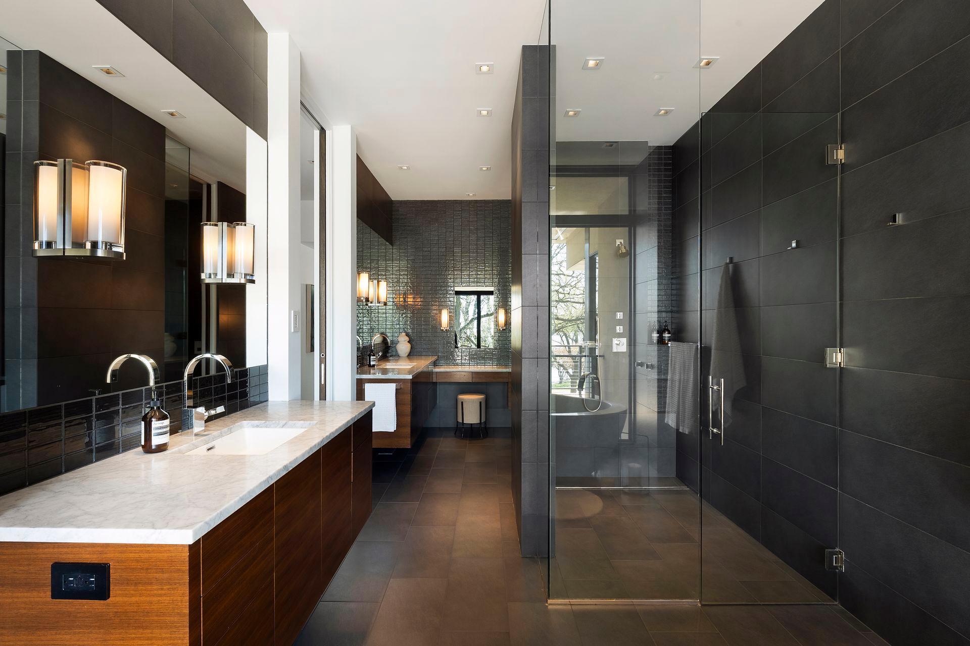 2102 Cedar Lake Parkway